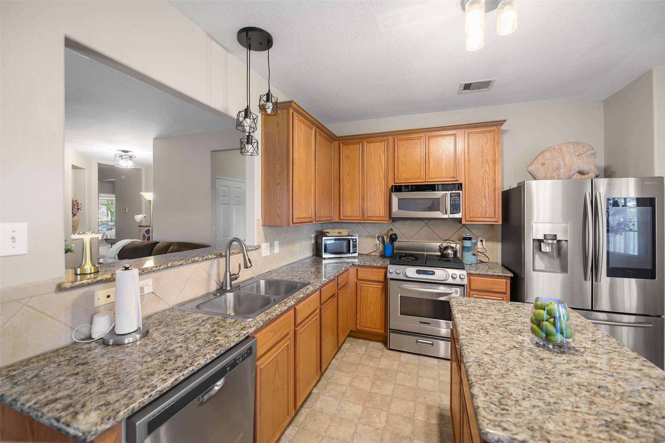 10318 Lyndon Meadows Drive Property Photo 15