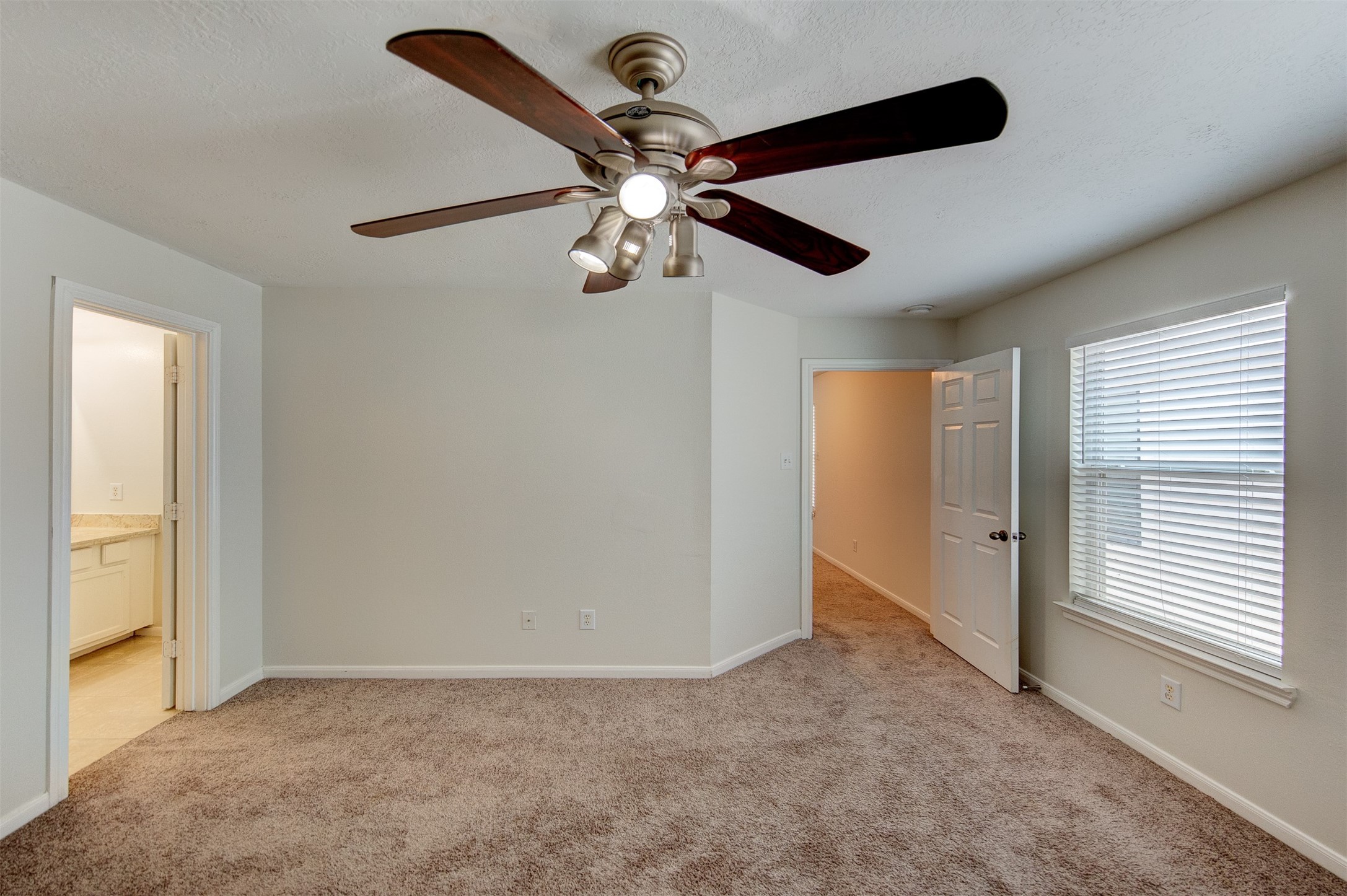 1118 Wilson Street Property Photo 20