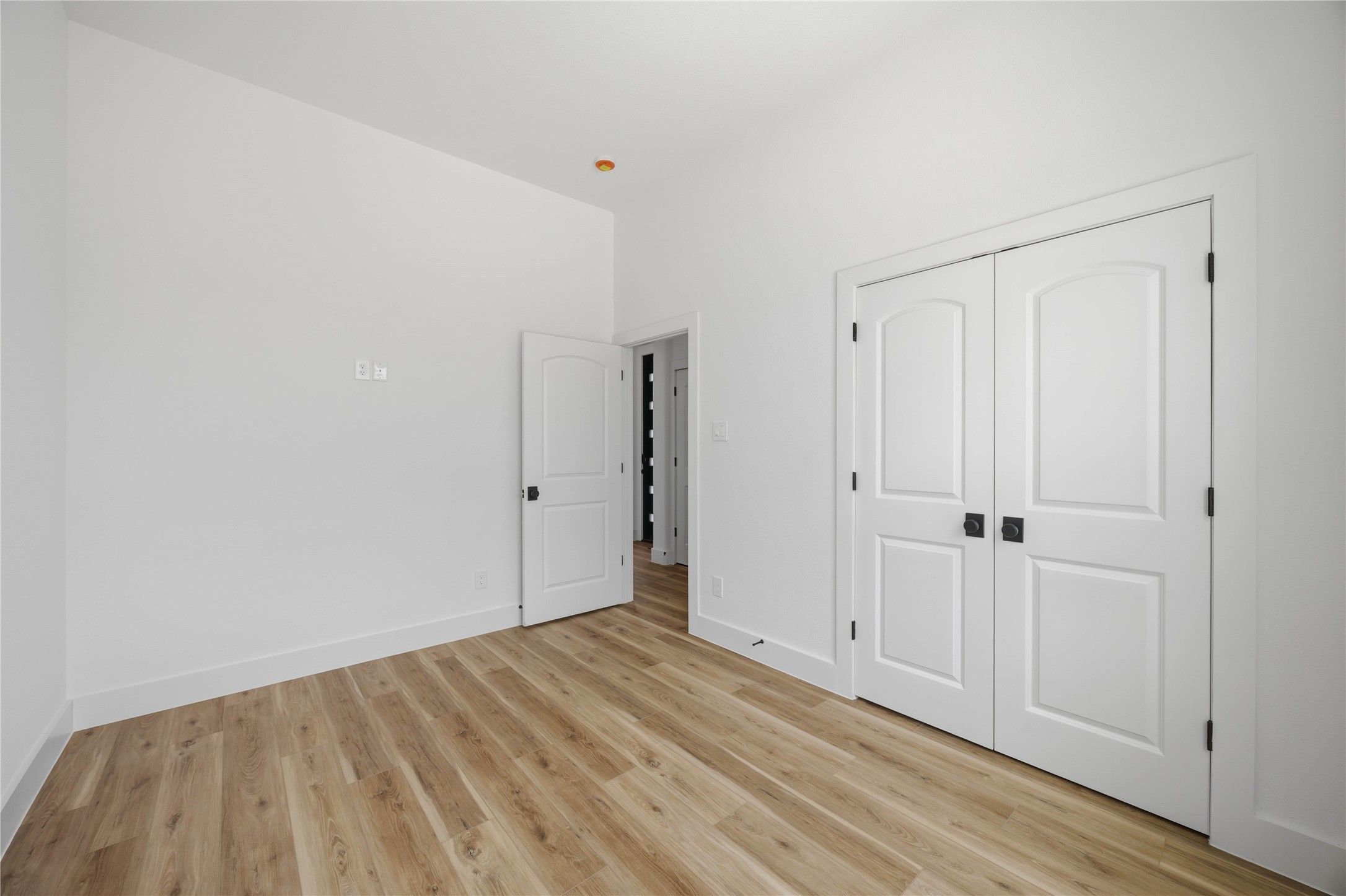 7900 Bowen Street A Property Photo 14