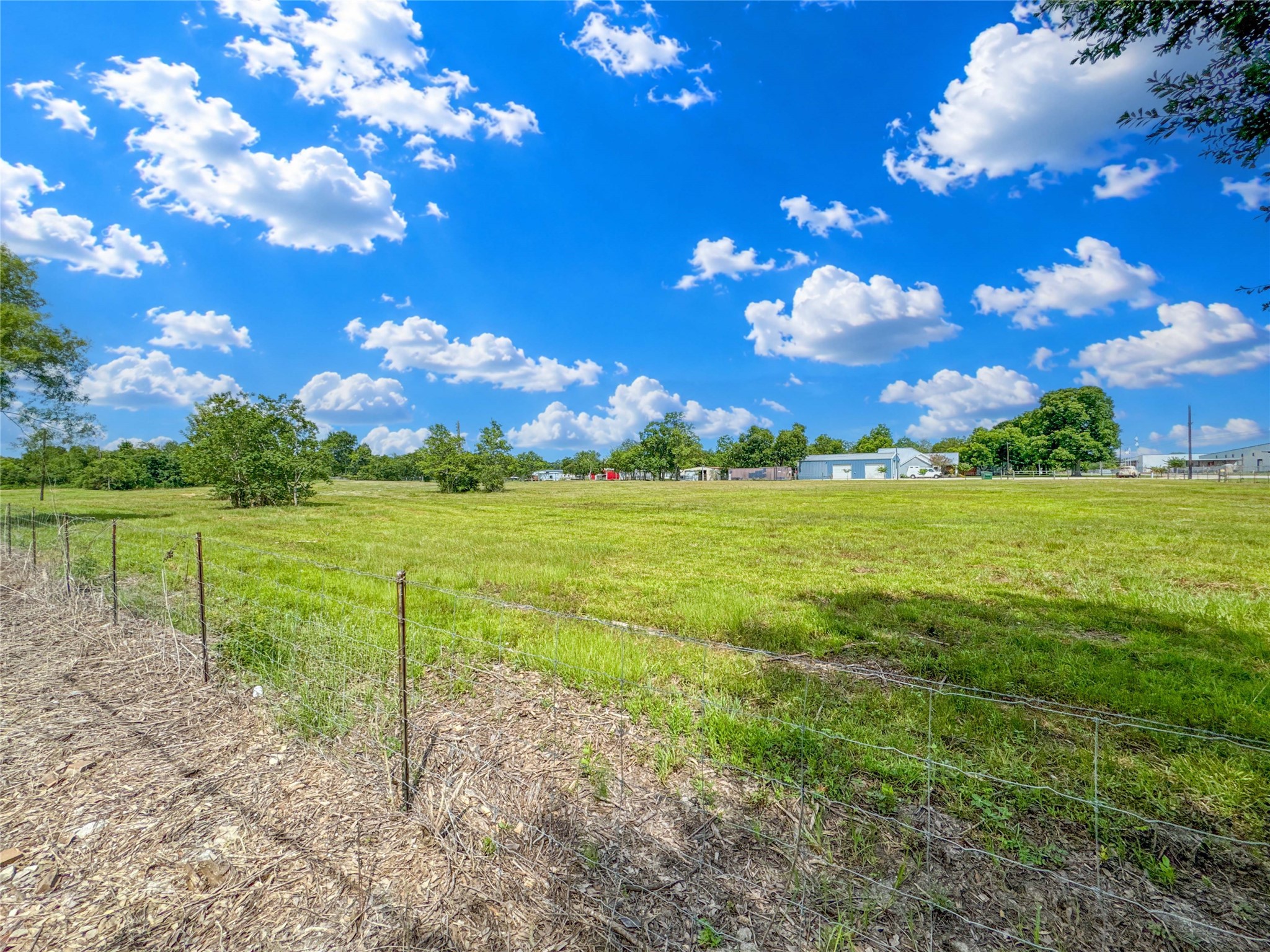18027 W Clover Lane Property Photo 6