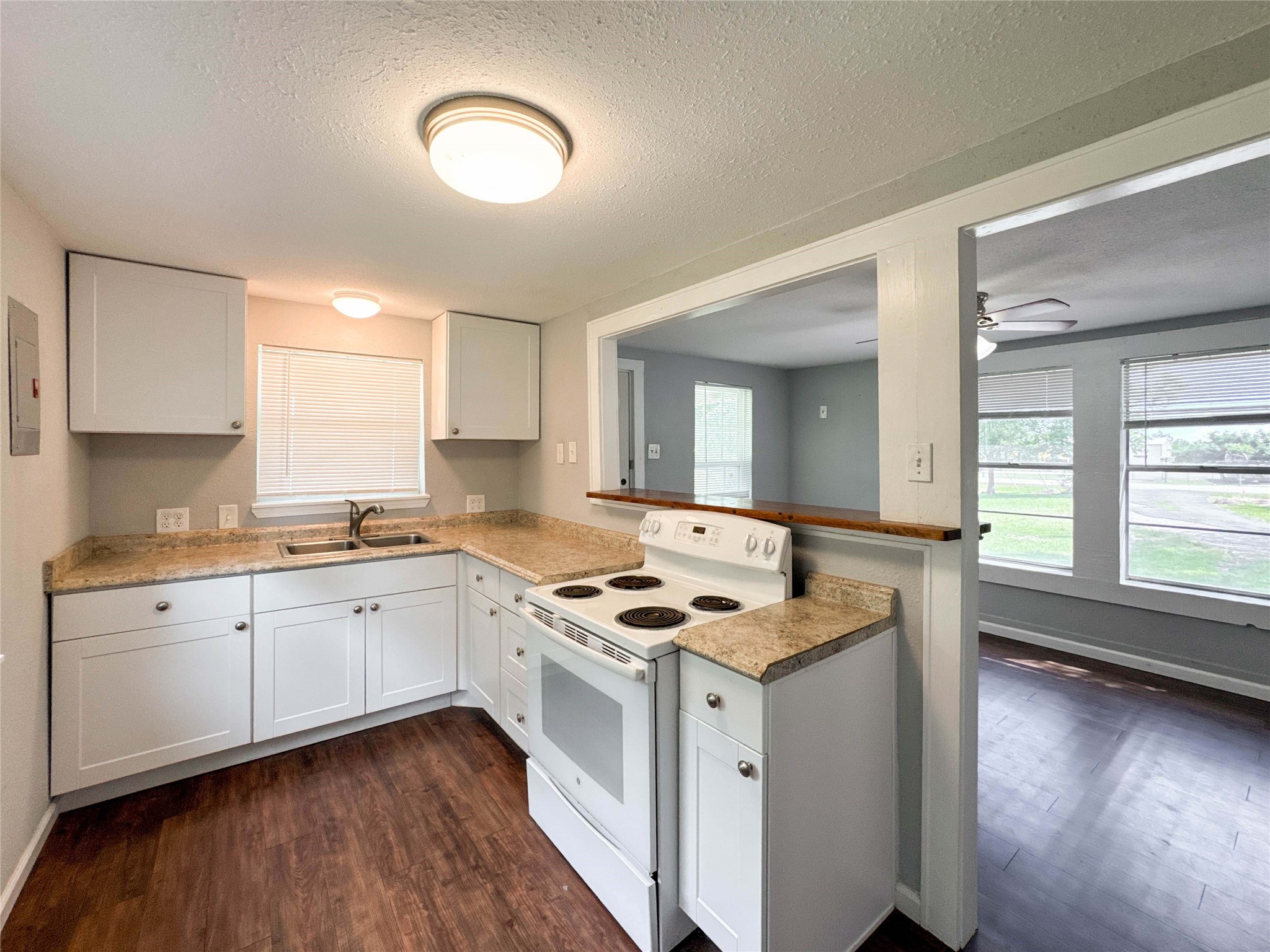 18027 W Clover Lane Property Photo 12