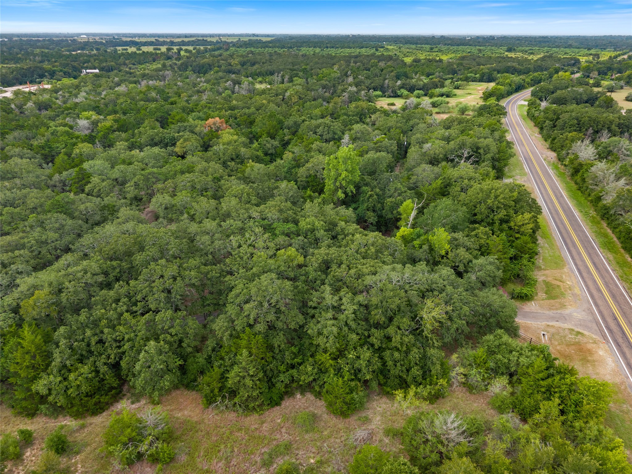21105 Fm 159 Property Photo 10