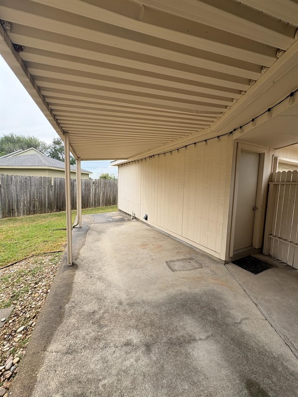 2519 Carriage Lane Property Photo 24
