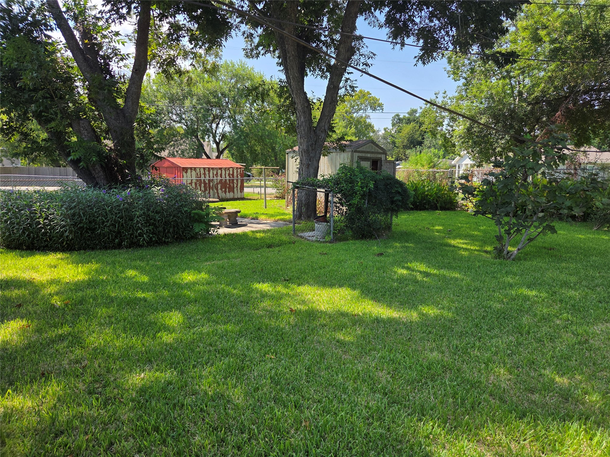 322 Elaine Street Property Photo 5