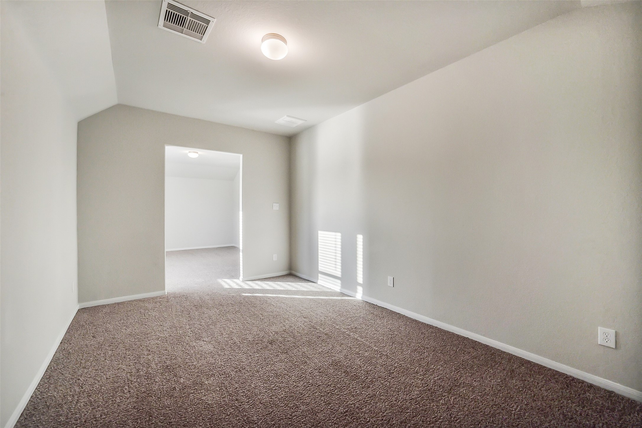 903 Willowick Bay Drive Property Photo 24