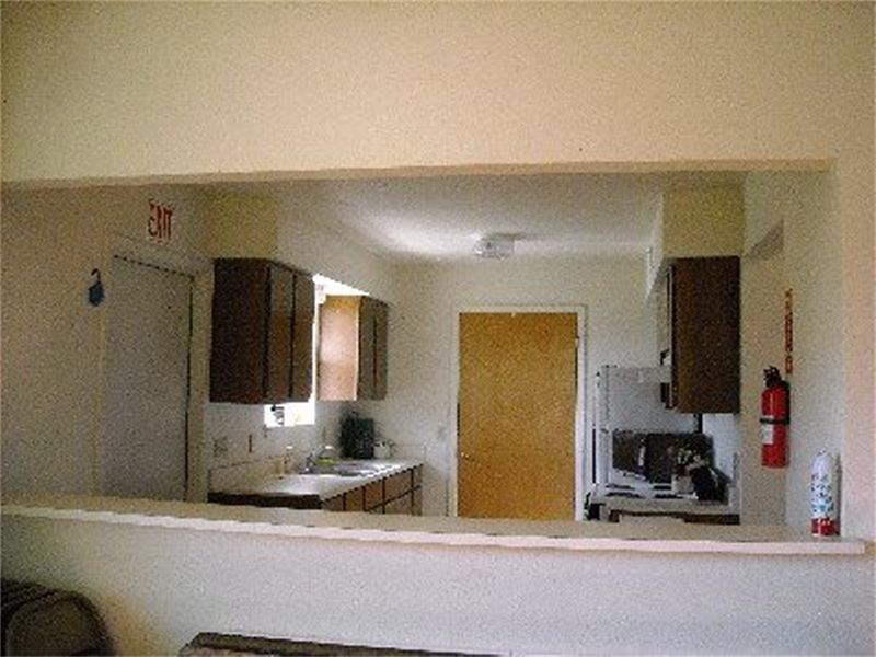 403 Mesquite Property Photo 4