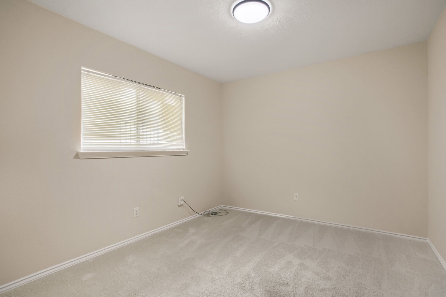 13435 Chipman Glen Drive Property Photo 11