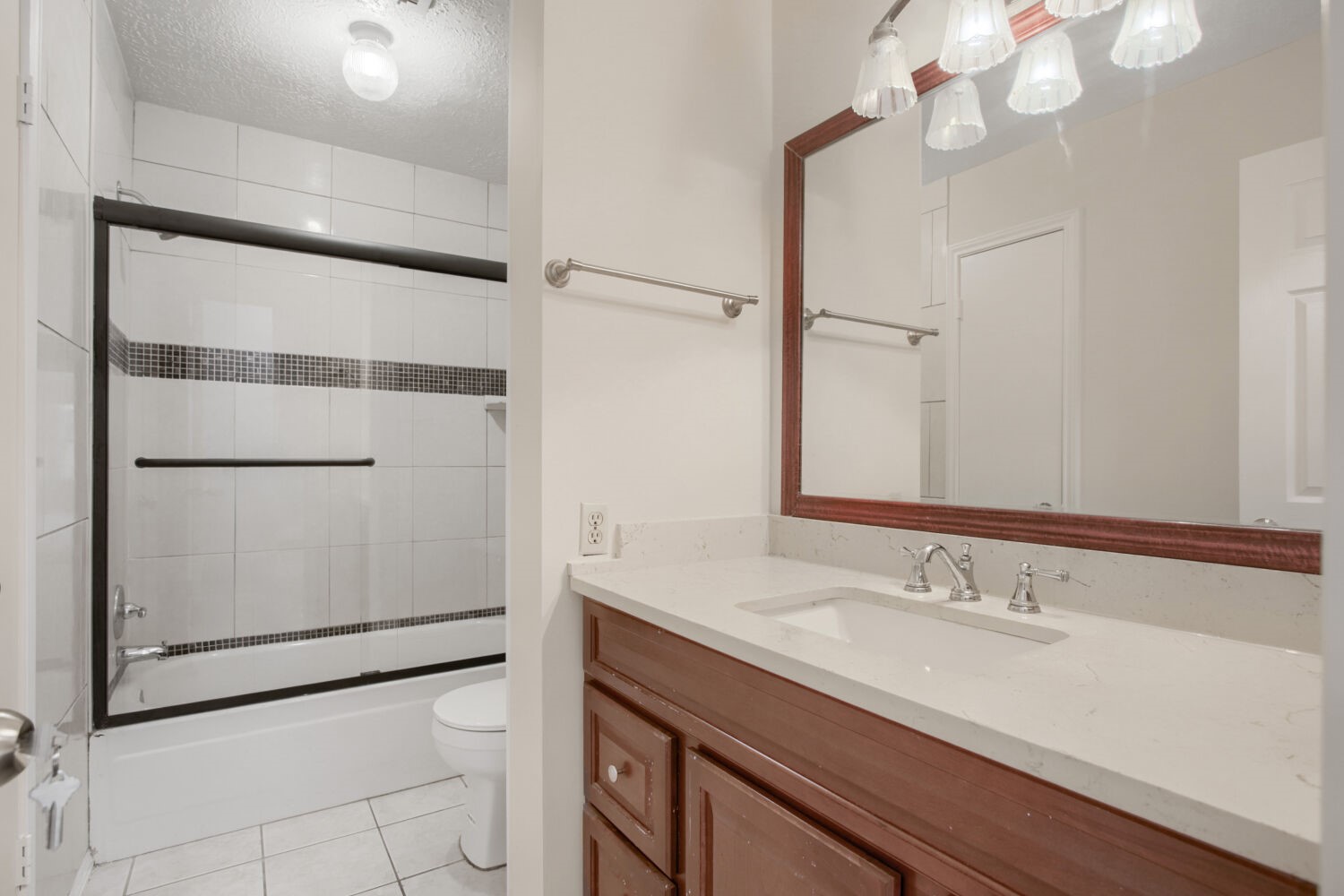 13435 Chipman Glen Drive Property Photo 12
