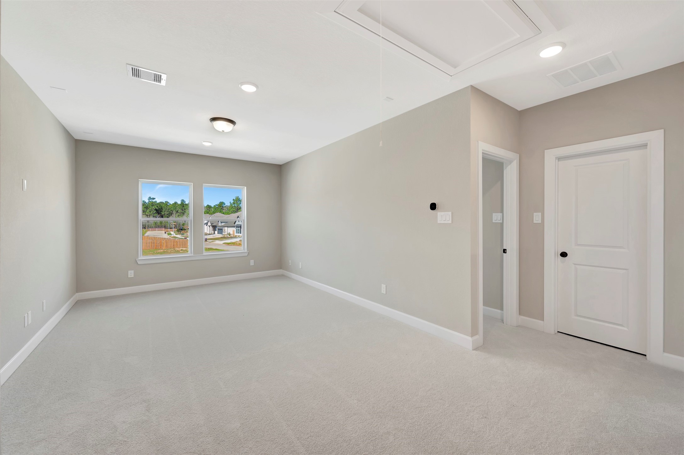 1761 Howler Way Property Photo 33