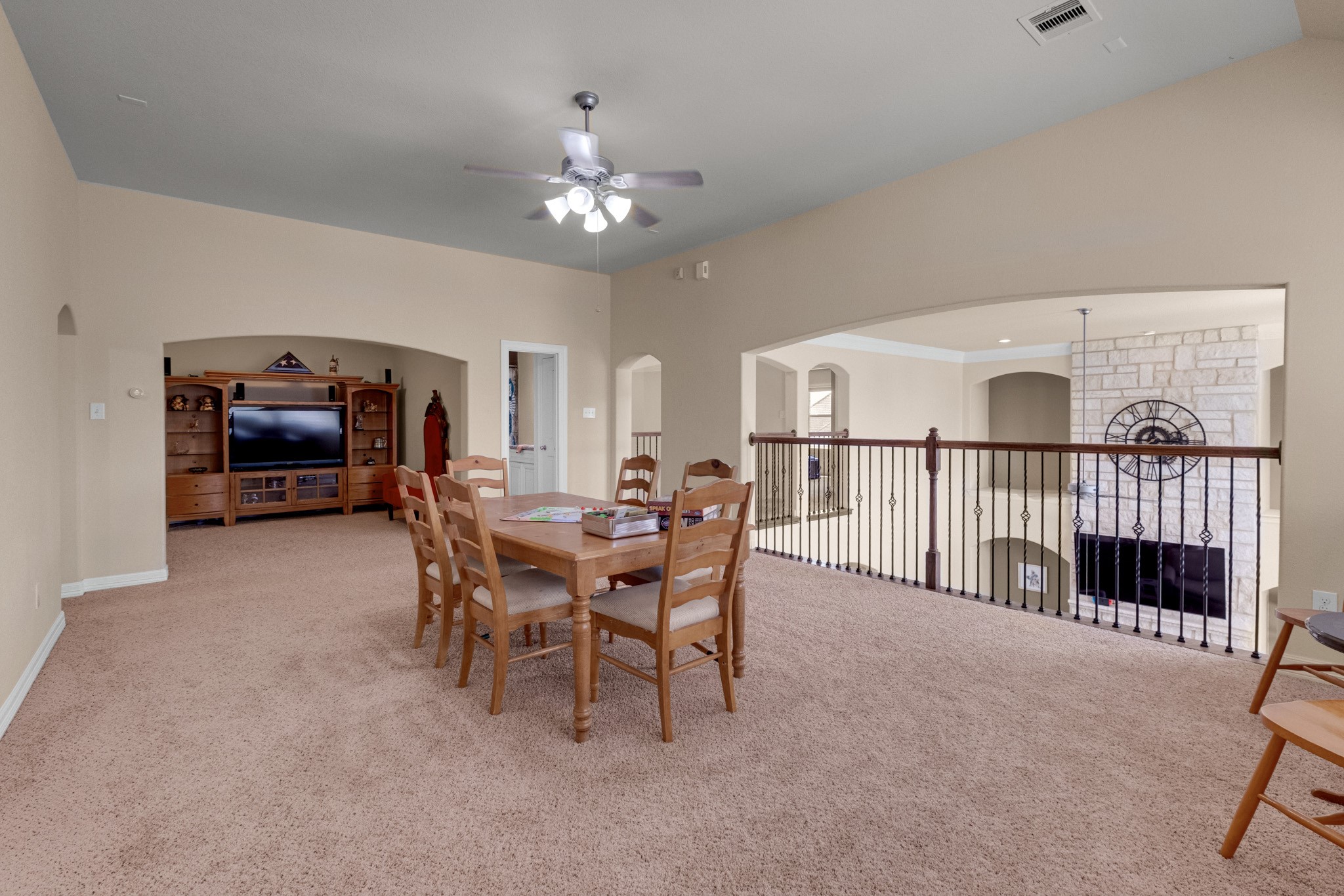 440 Old Orchard Court Property Photo 34
