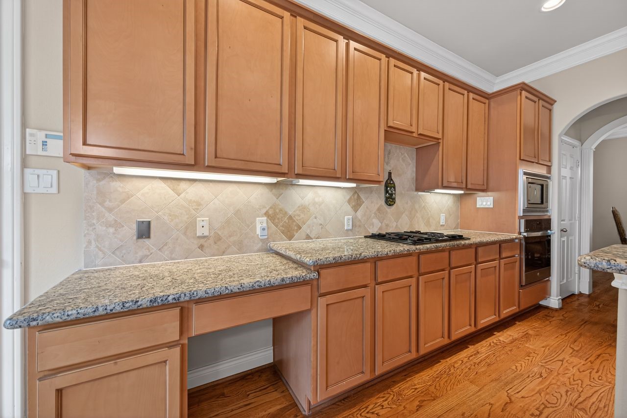 10932 Lasso Lane Property Photo 12