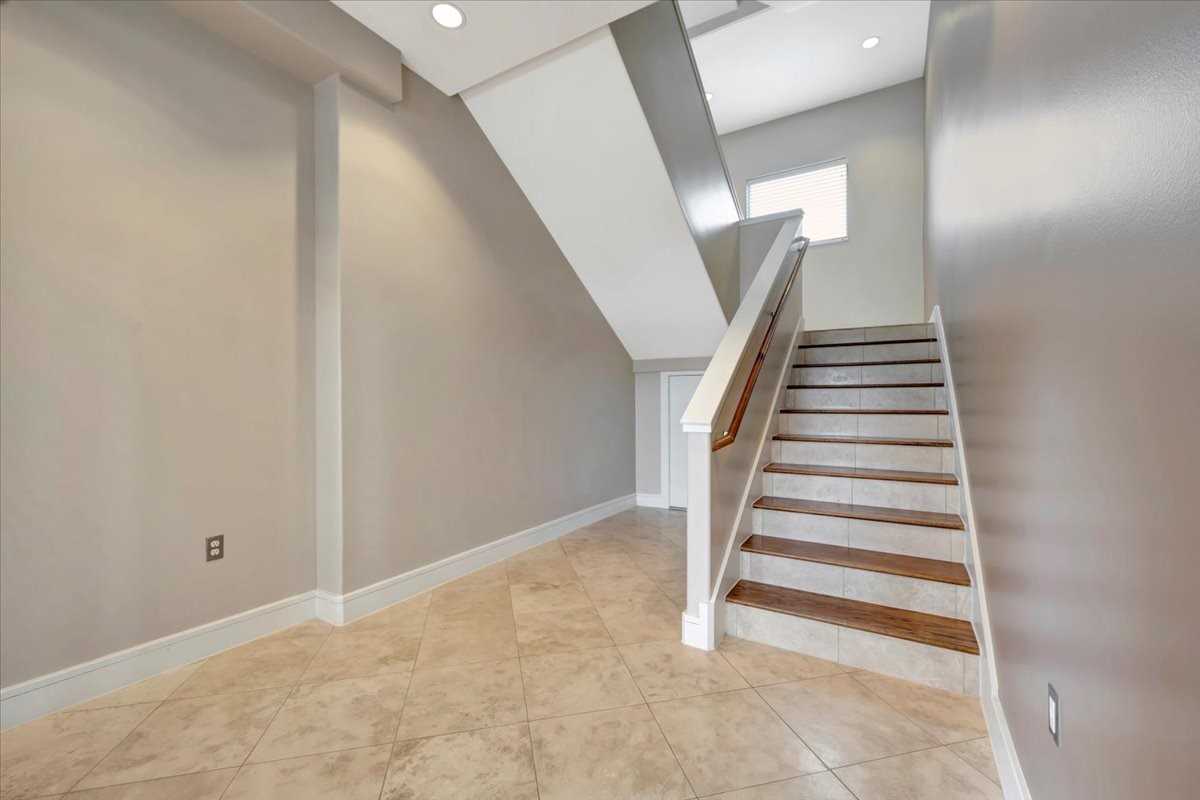 1202 Todville Road Property Photo 7