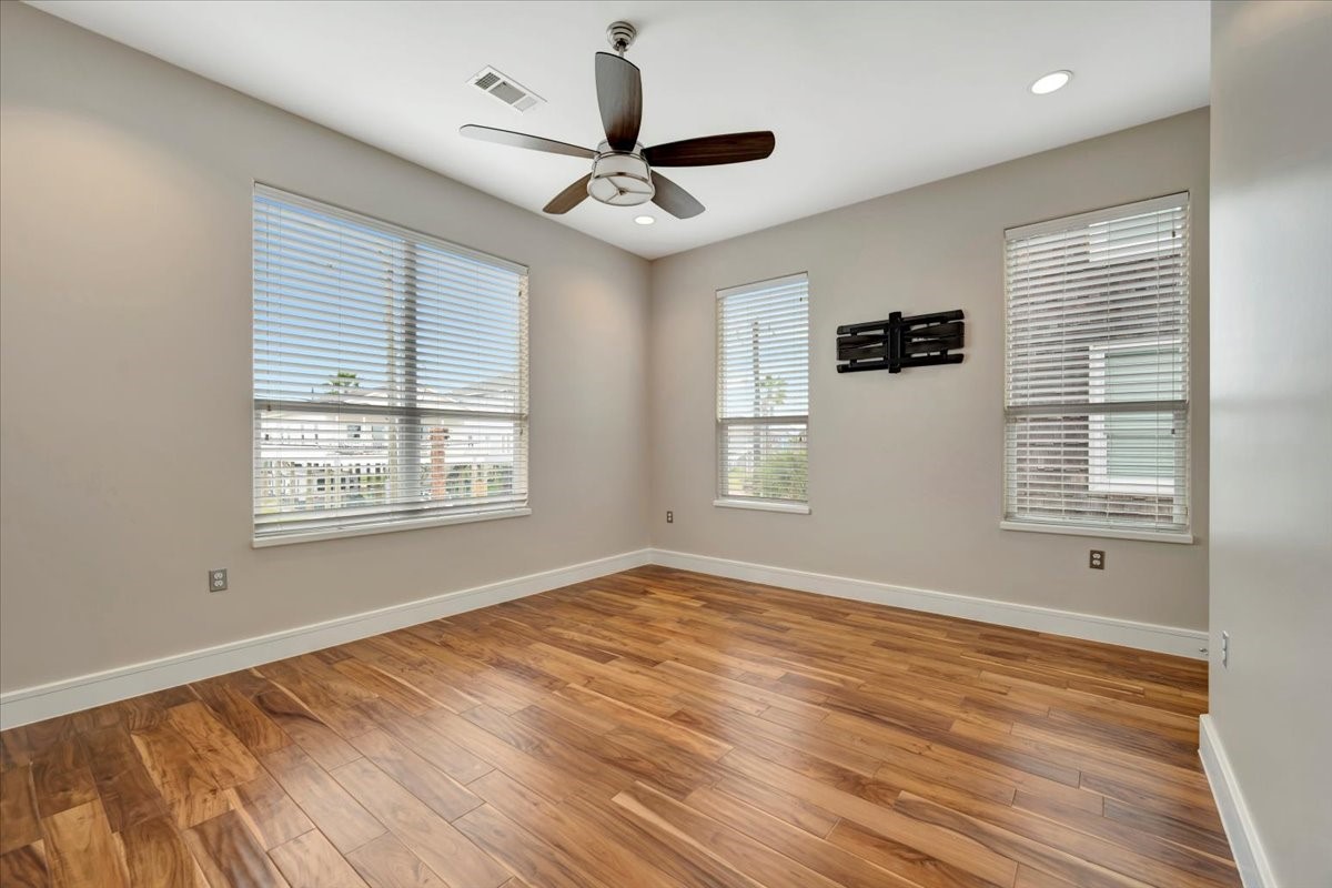 1202 Todville Road Property Photo 22
