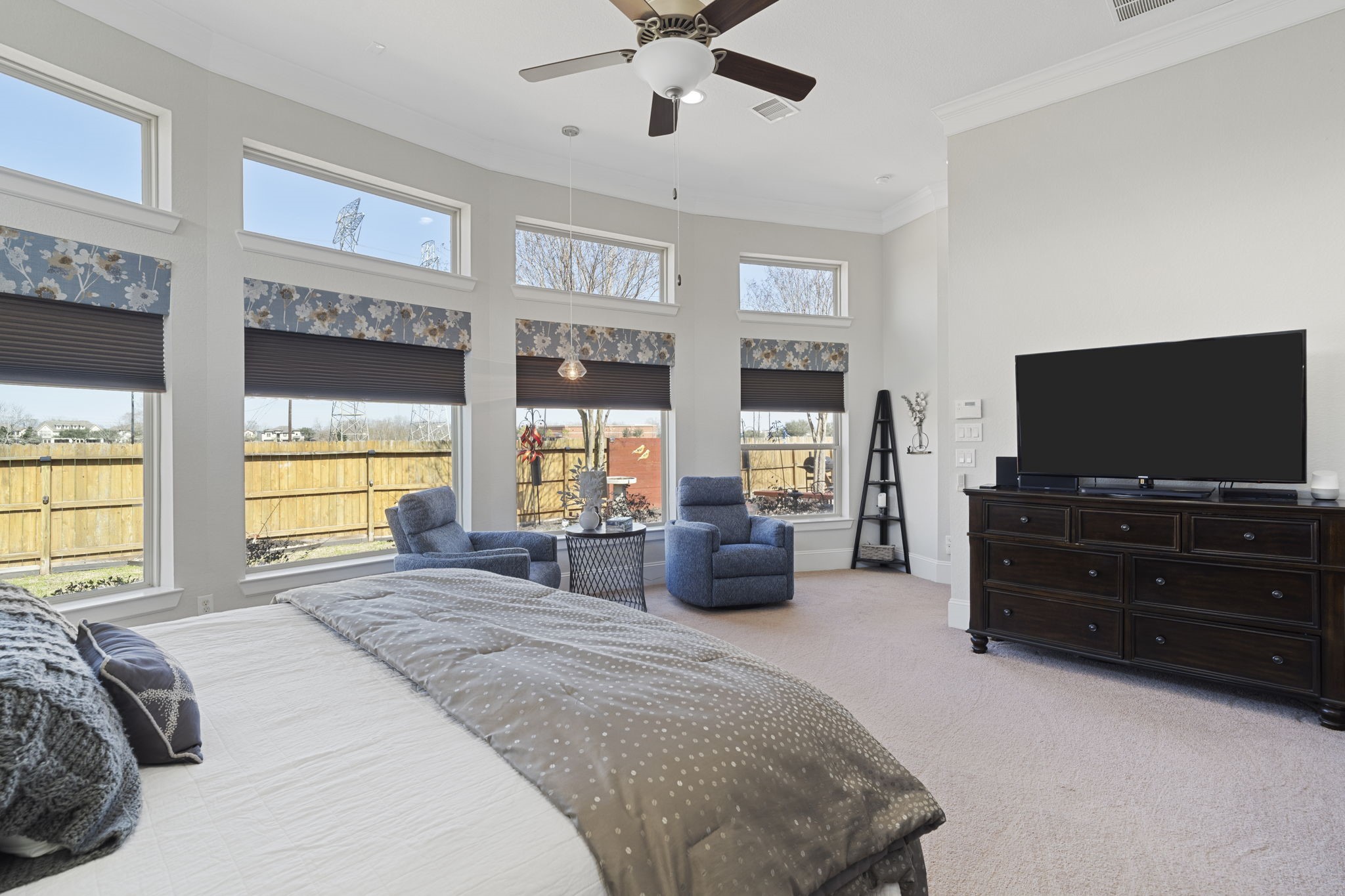 2711 Big Vine Court Property Photo 13