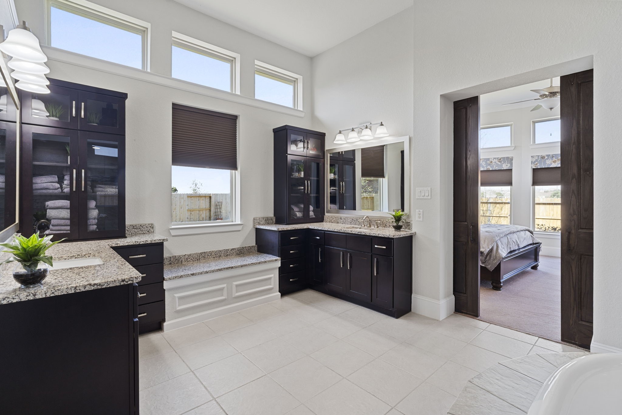 2711 Big Vine Court Property Photo 17