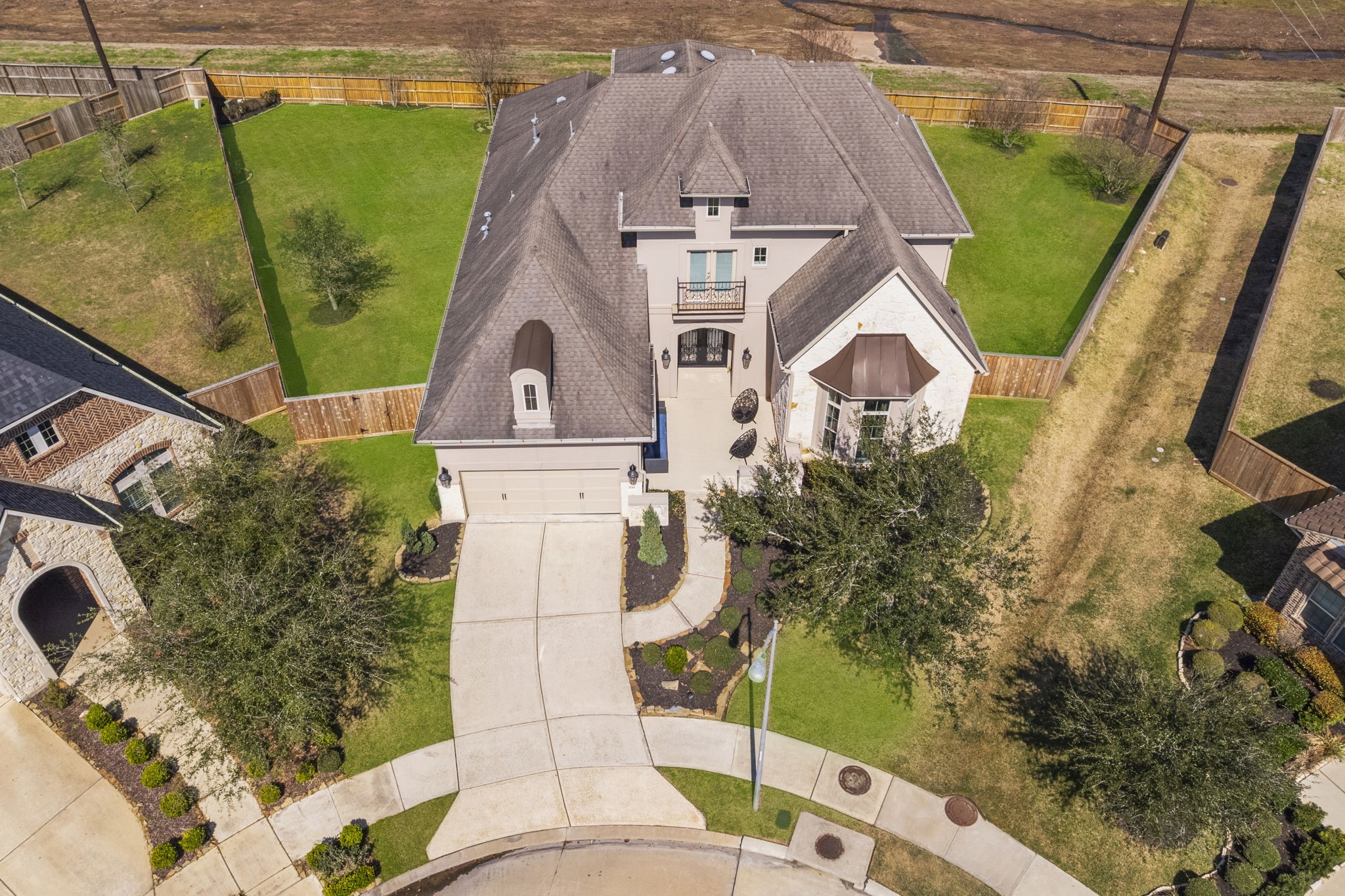 2711 Big Vine Court Property Photo 38