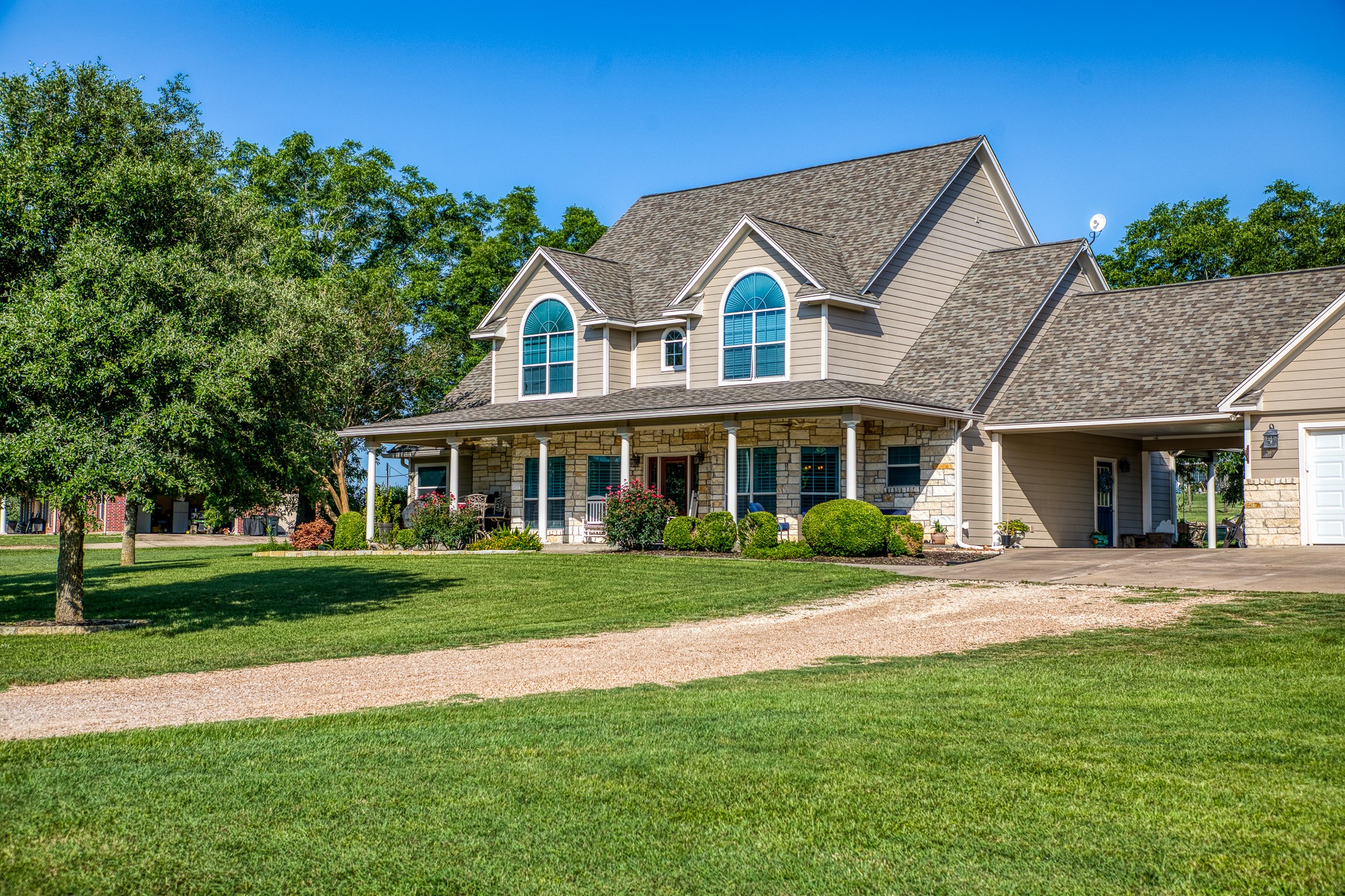 3300 Desirable Circle Property Photo 1
