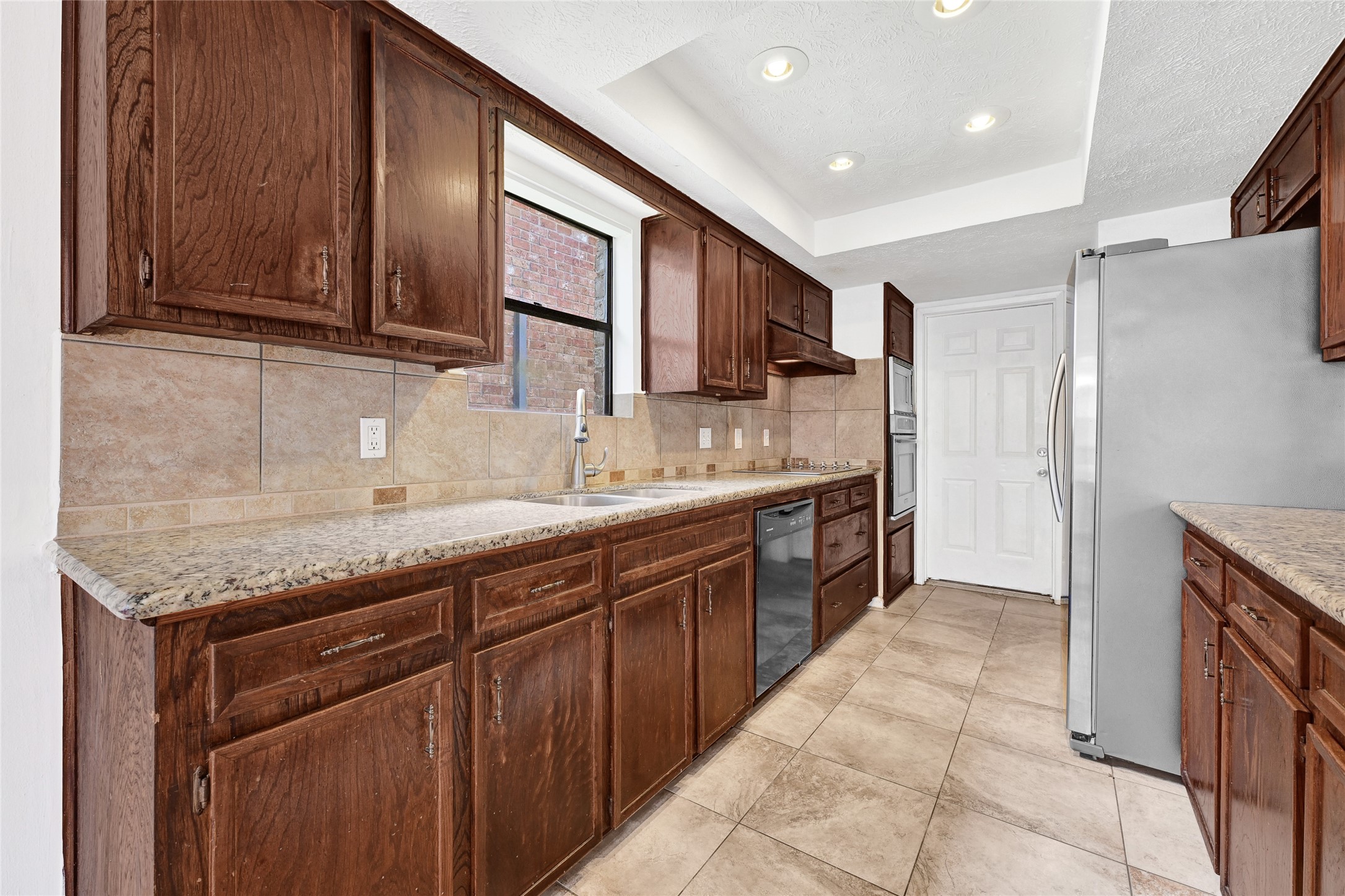 2730 Mesquite Drive Property Photo 8