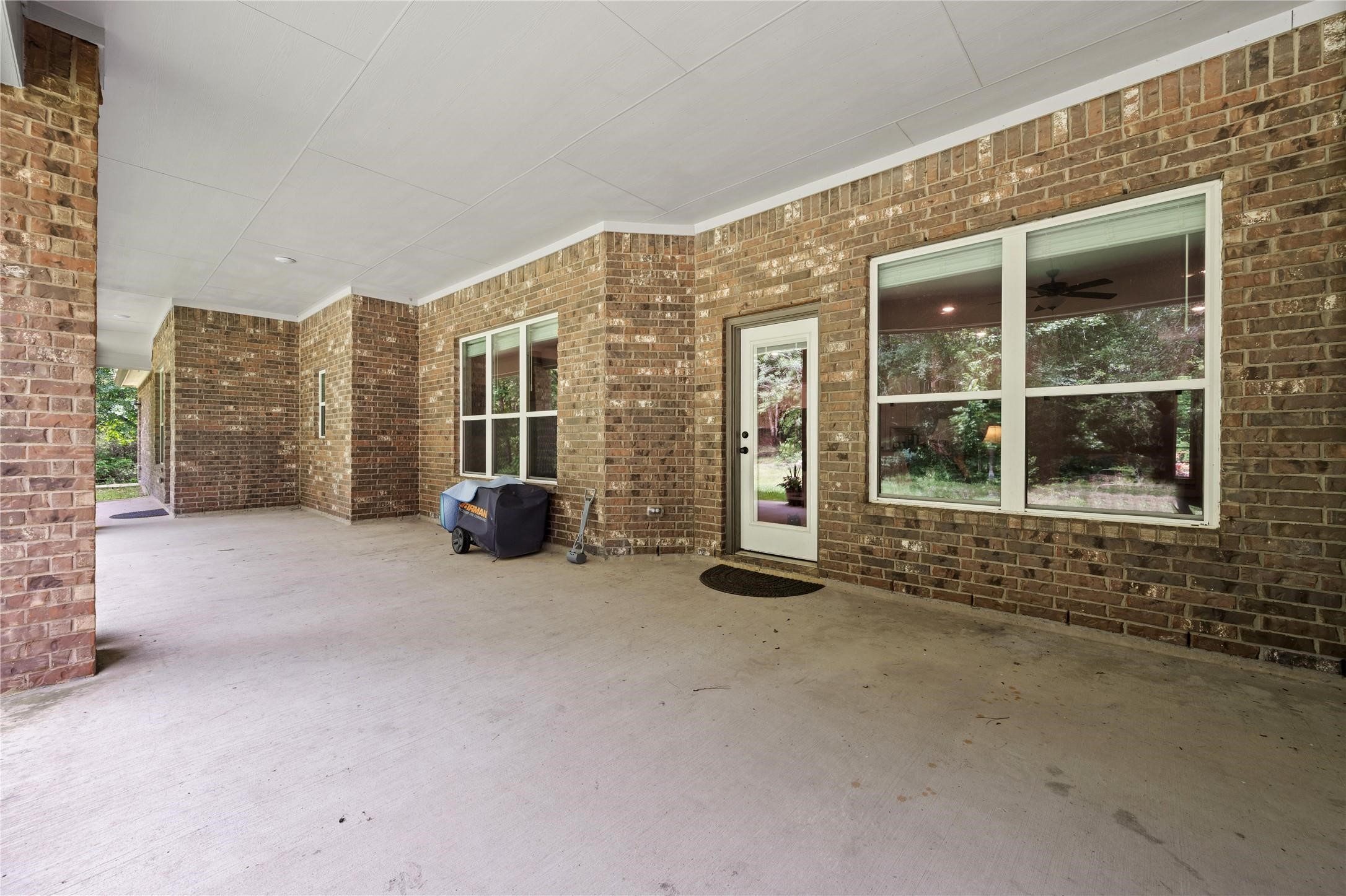 1574 Silver Creek Lane Property Photo 28