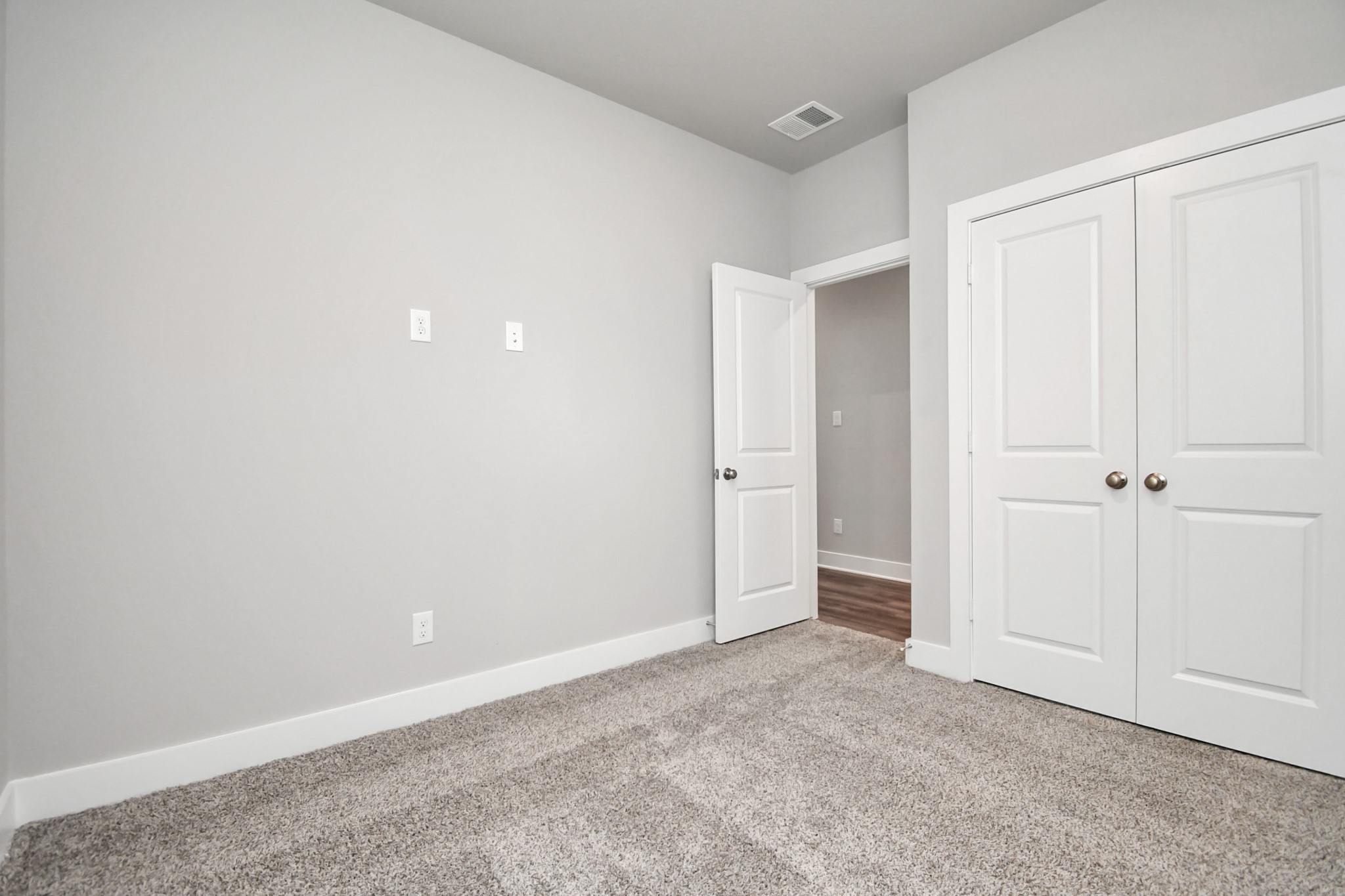 21027 Bay Village Drive B Property Photo 19