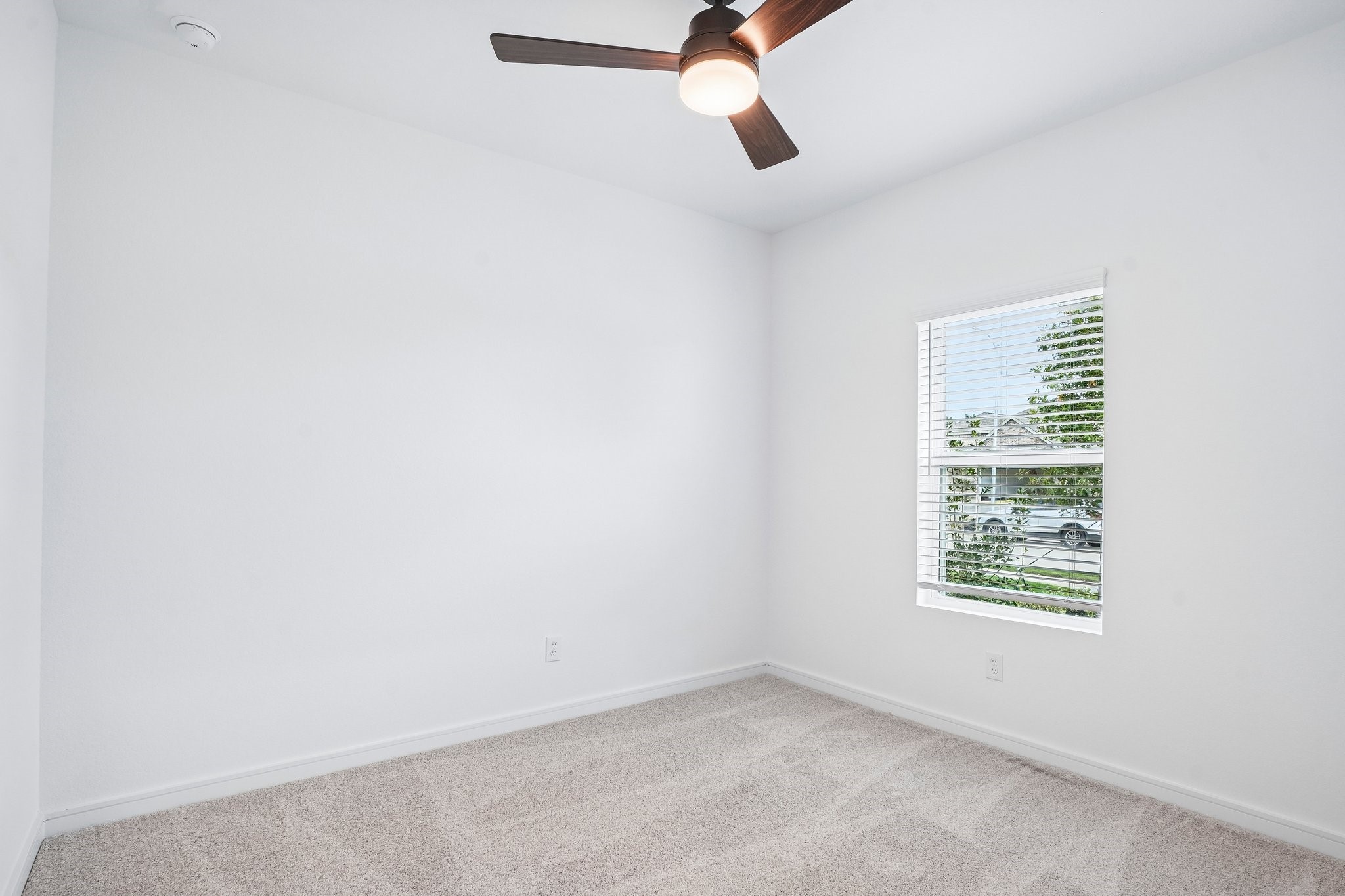 7926 Jade Crest Drive Property Photo 15