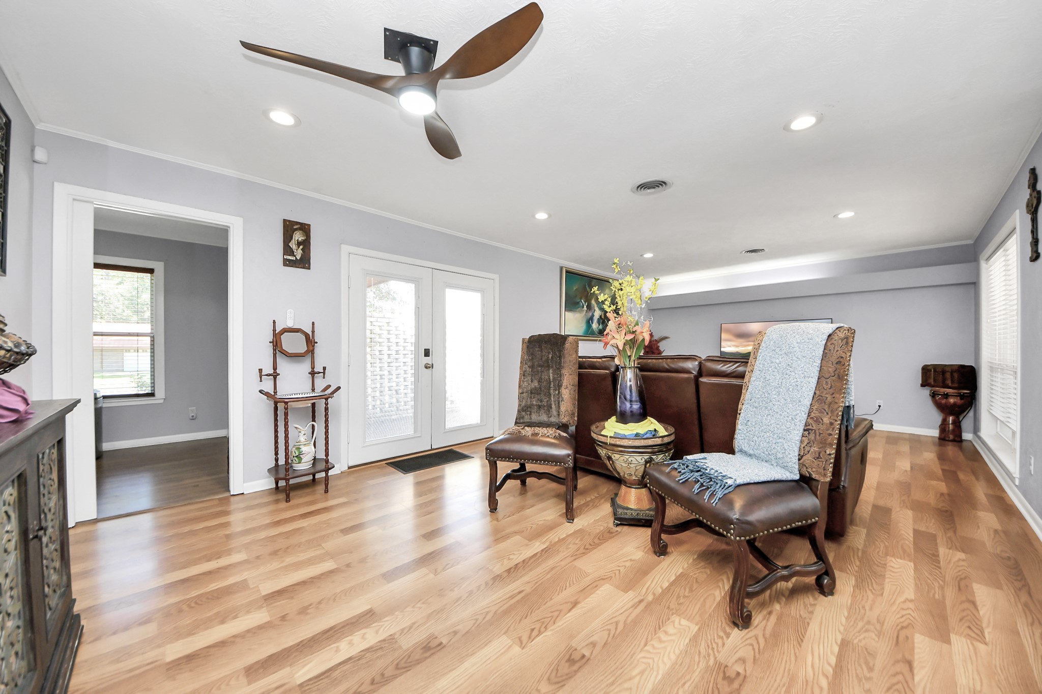 142 Wall Street Property Photo 4