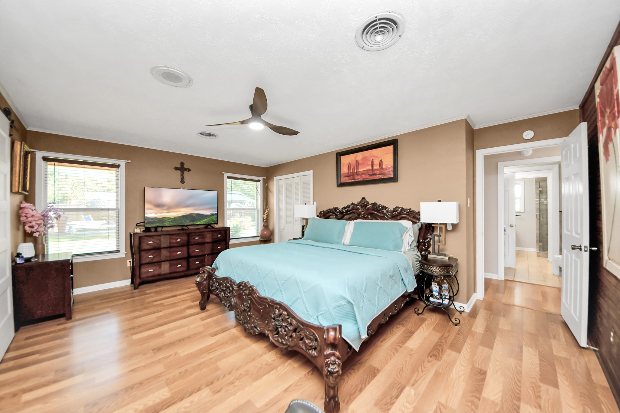 142 Wall Street Property Photo 16