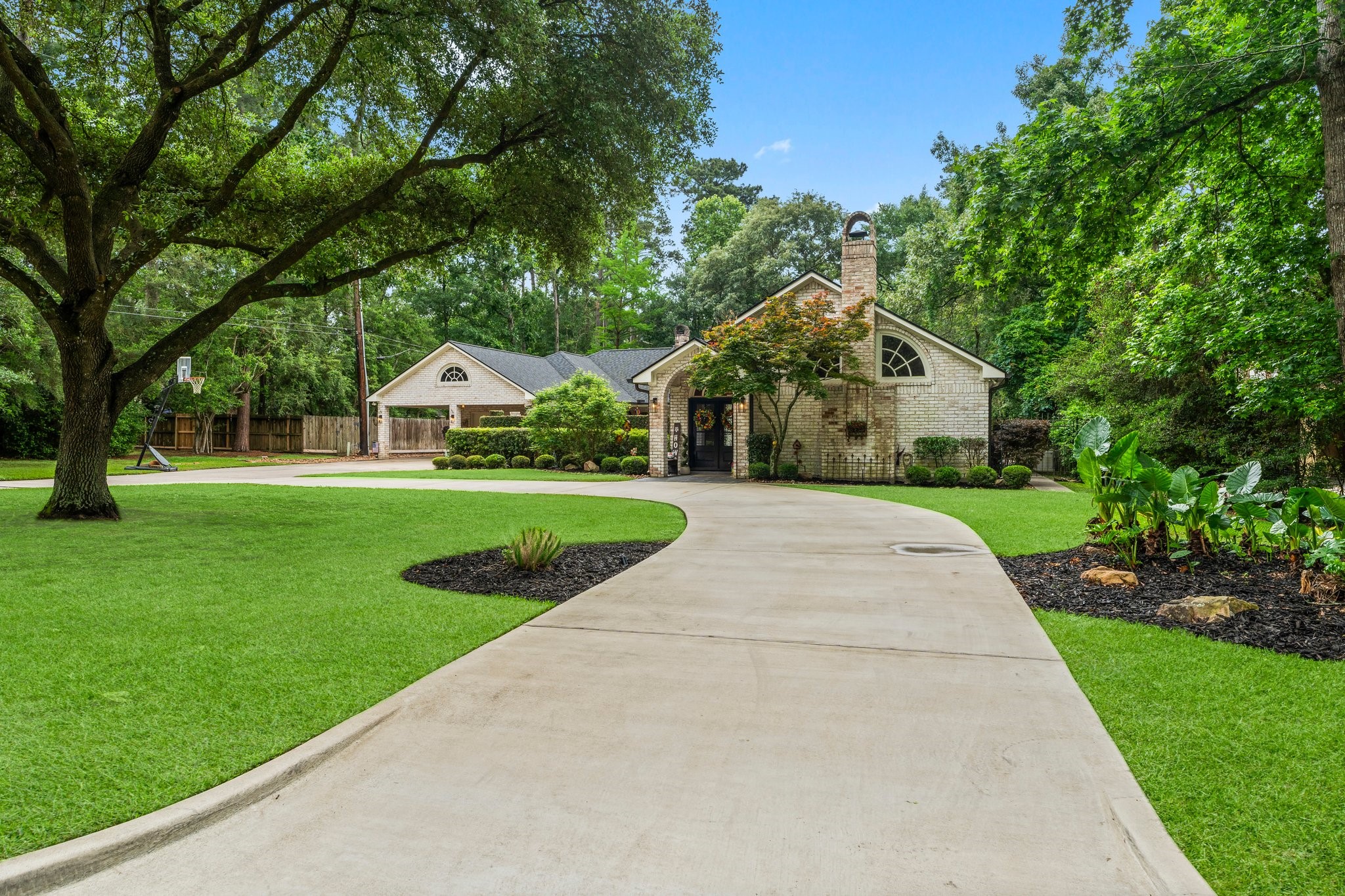 13311 Wildwood Drive Property Photo