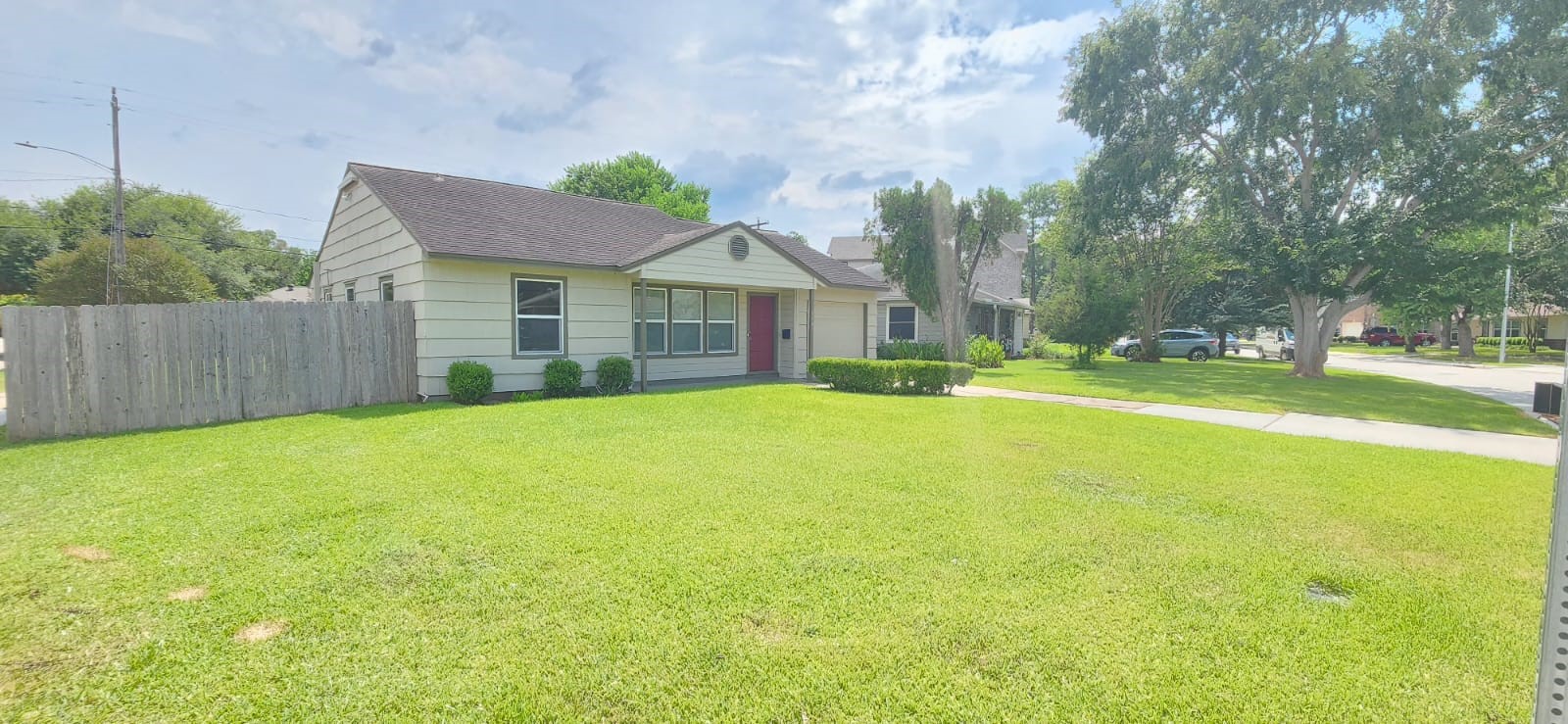 5501 Huisache Street Property Photo 1