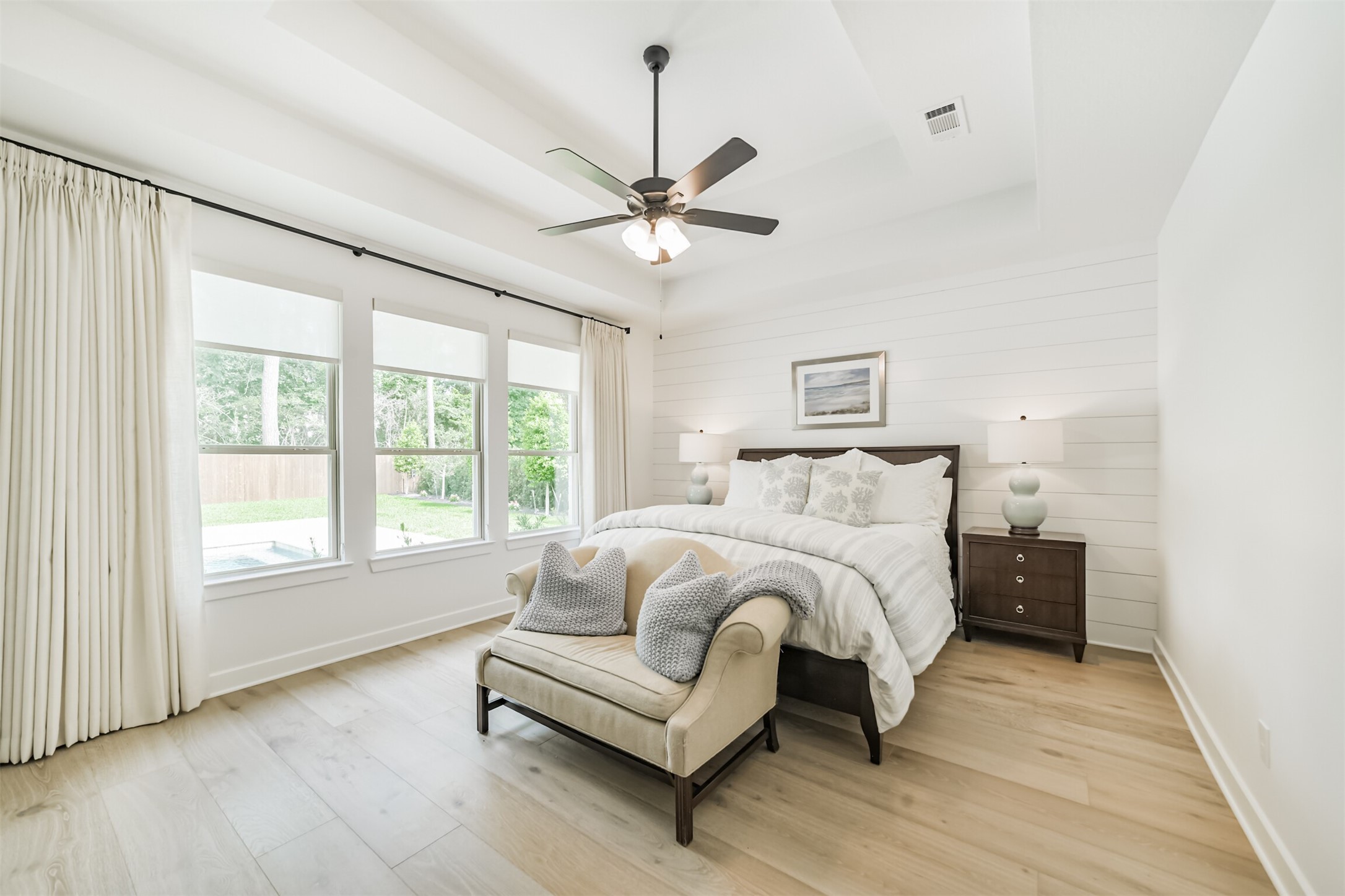 145 Sweeping Valley Drive Property Photo 14