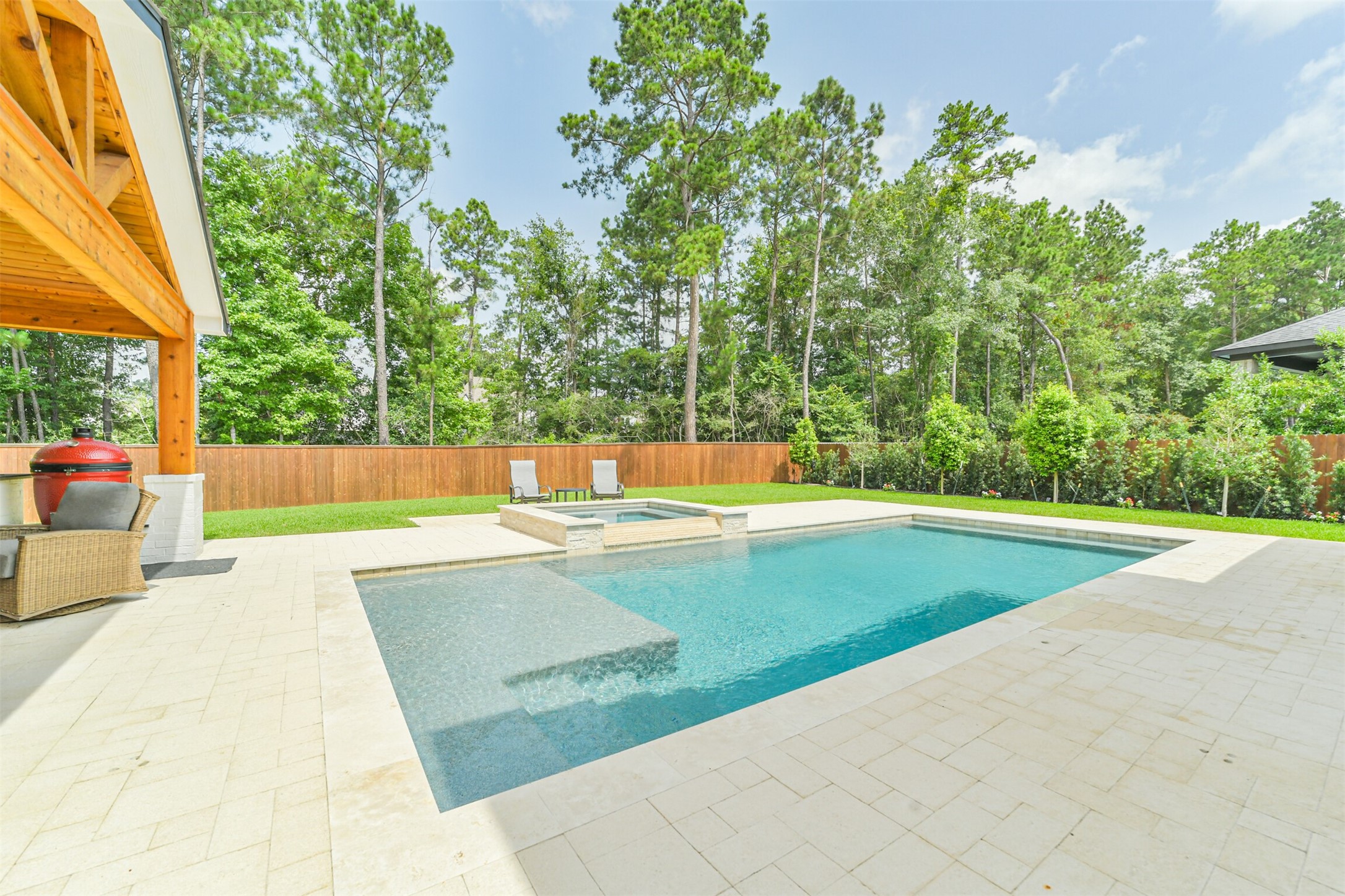 145 Sweeping Valley Drive Property Photo 31