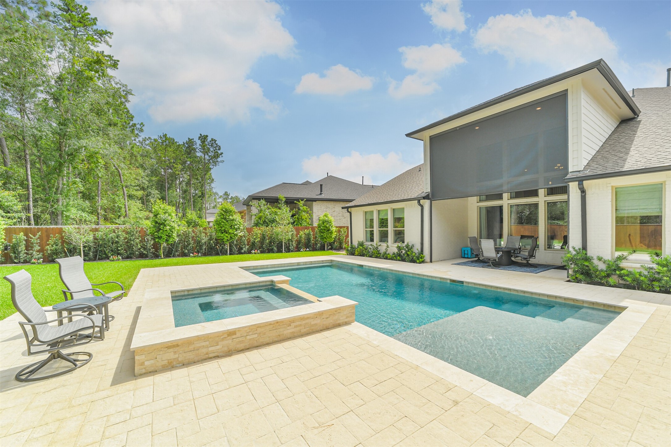 145 Sweeping Valley Drive Property Photo 32