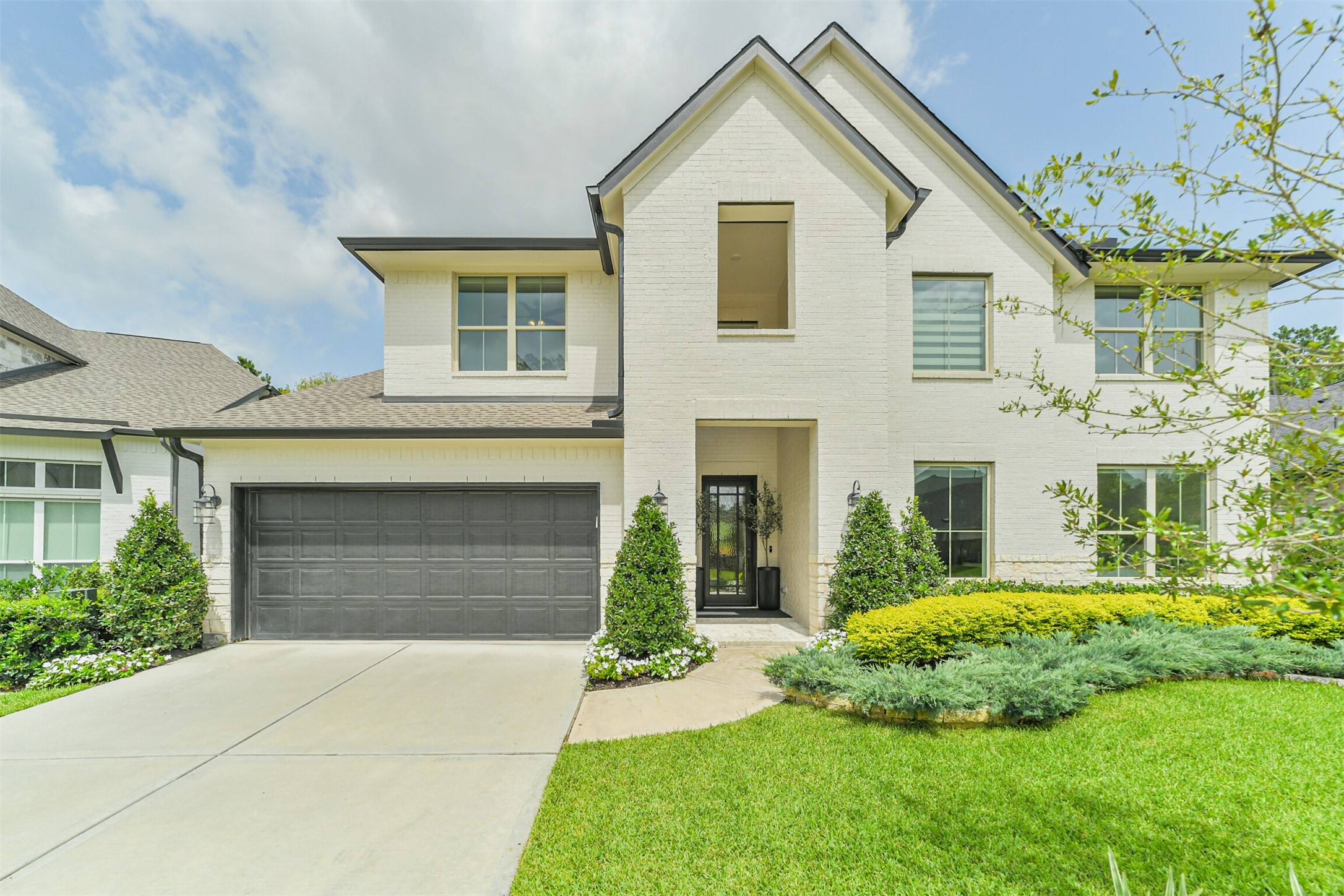145 Sweeping Valley Drive Property Photo 44