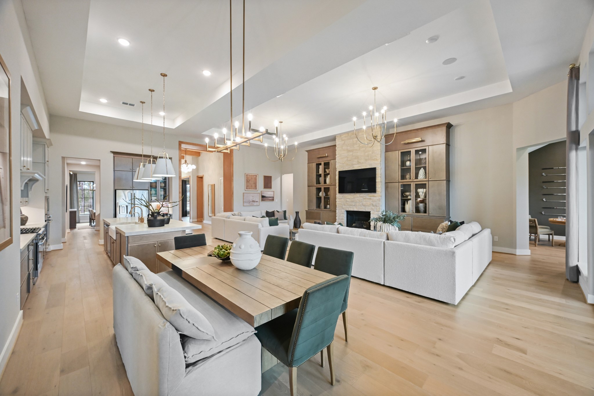 20702 Via Antonella Property Photo 5