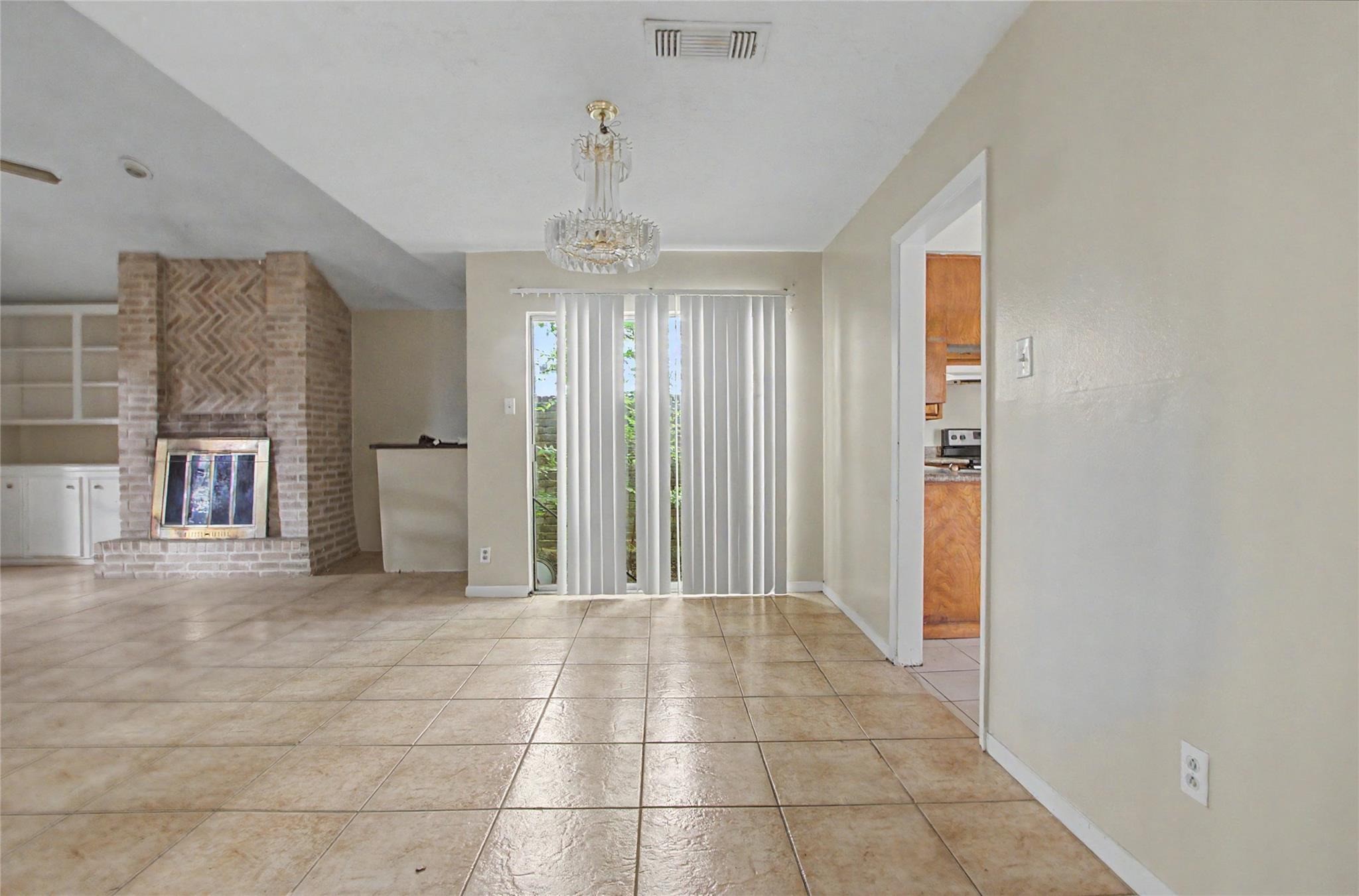 13119 Hollowcreek Park Drive Property Photo 8