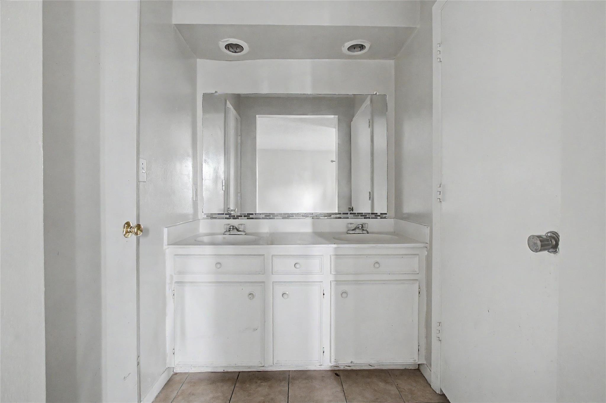 13119 Hollowcreek Park Drive Property Photo 13