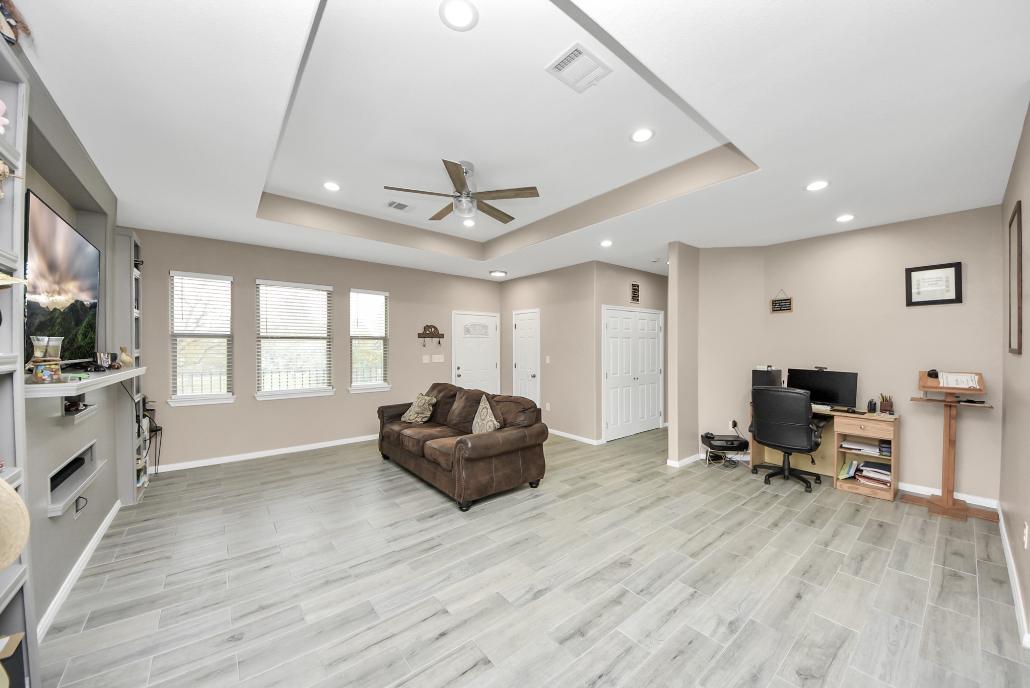 6543 Crestford Lane Property Photo 14