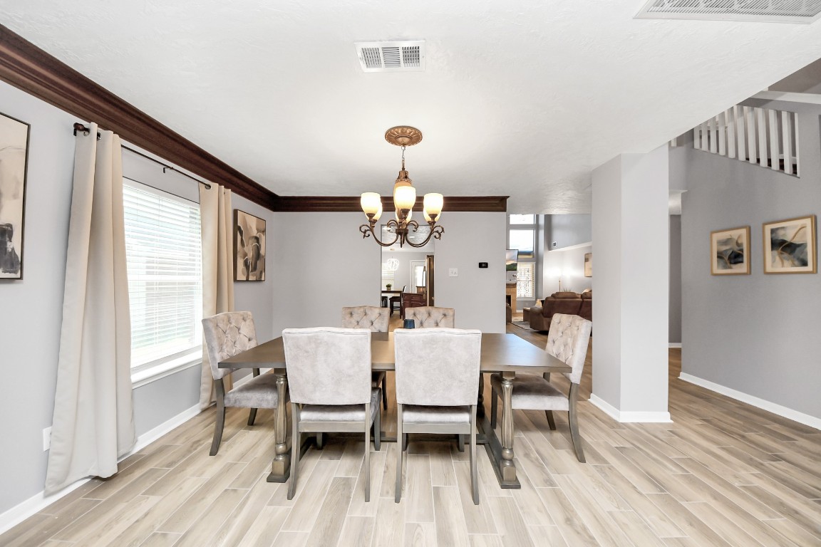 12711 Laurel Bank Way Property Photo 18