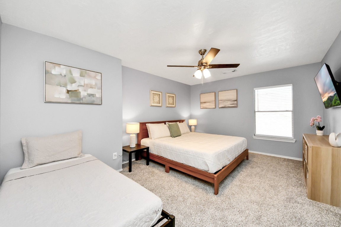 12711 Laurel Bank Way Property Photo 32