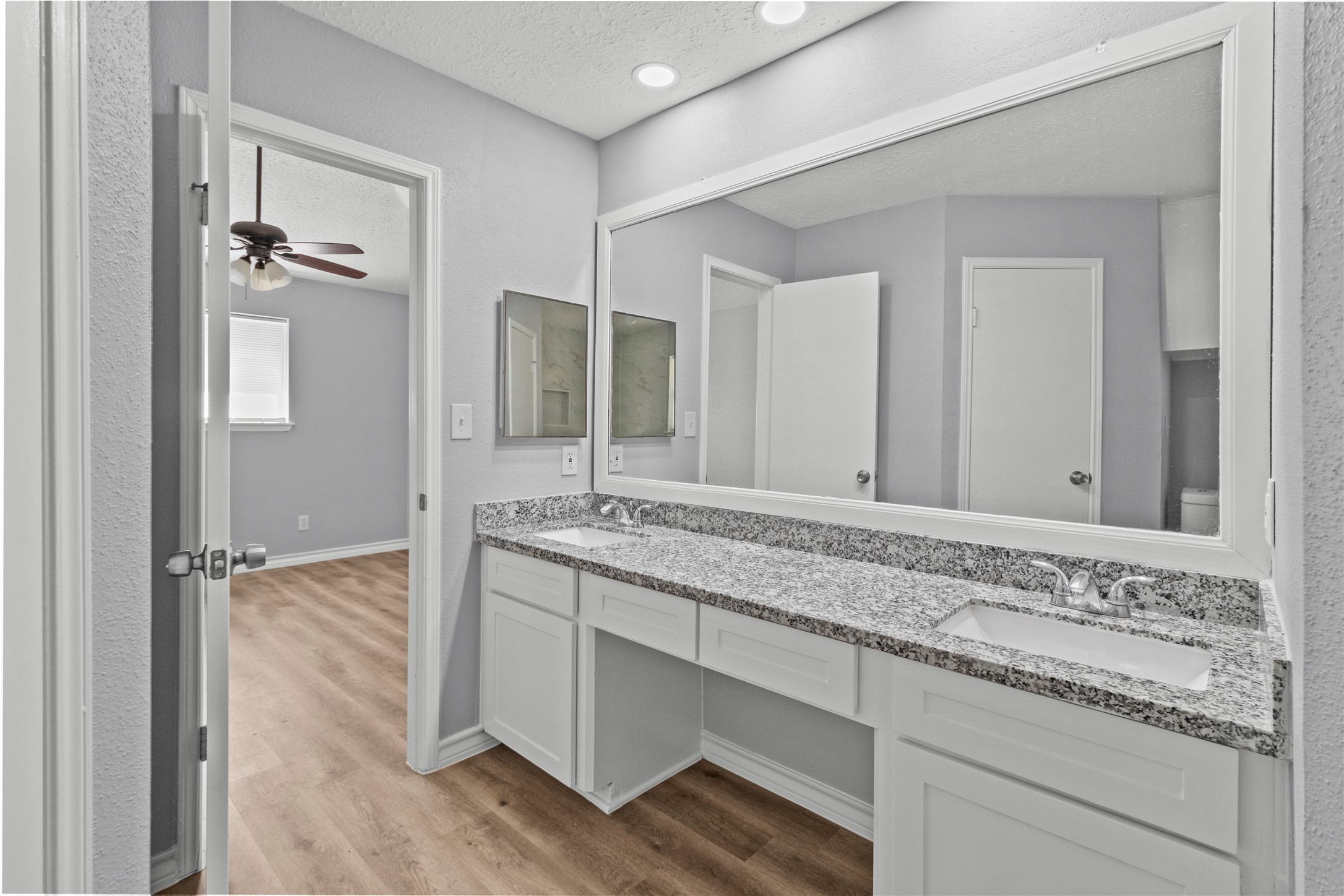 20903 Union Park Drive Property Photo 12
