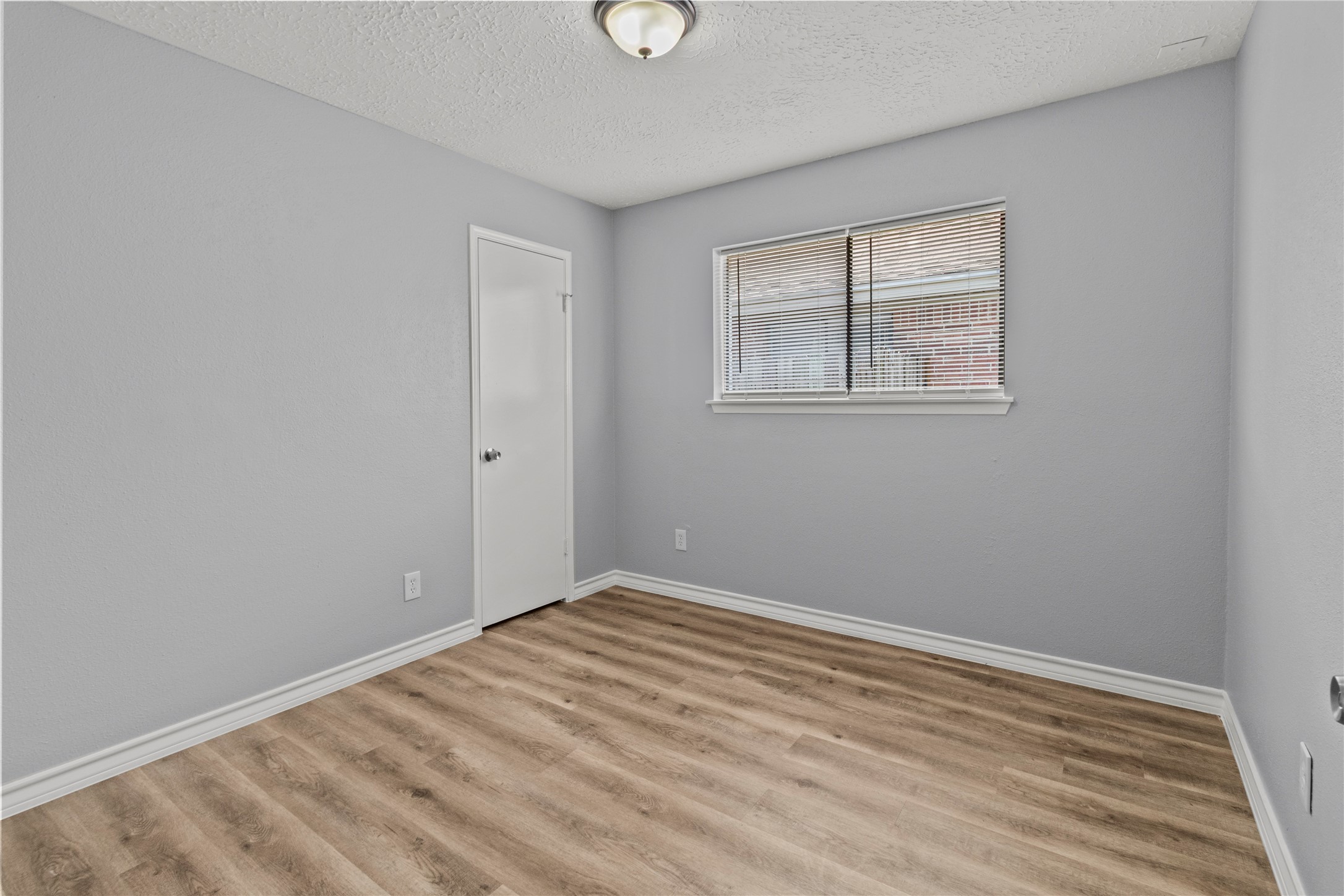 20903 Union Park Drive Property Photo 18