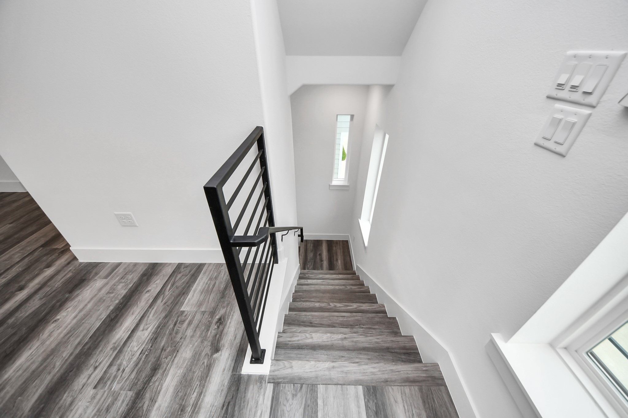 2709 Dennis Street Property Photo 15