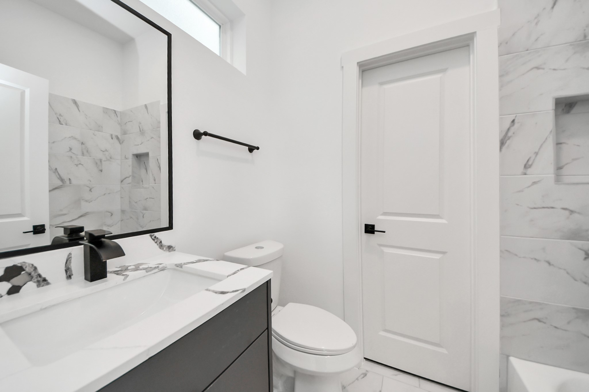 2709 Dennis Street Property Photo 40