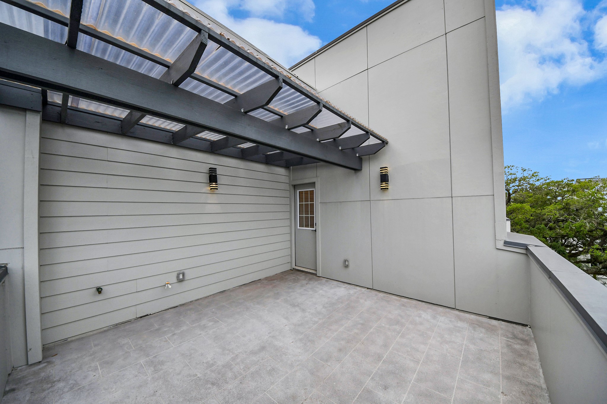 2709 Dennis Street Property Photo 45