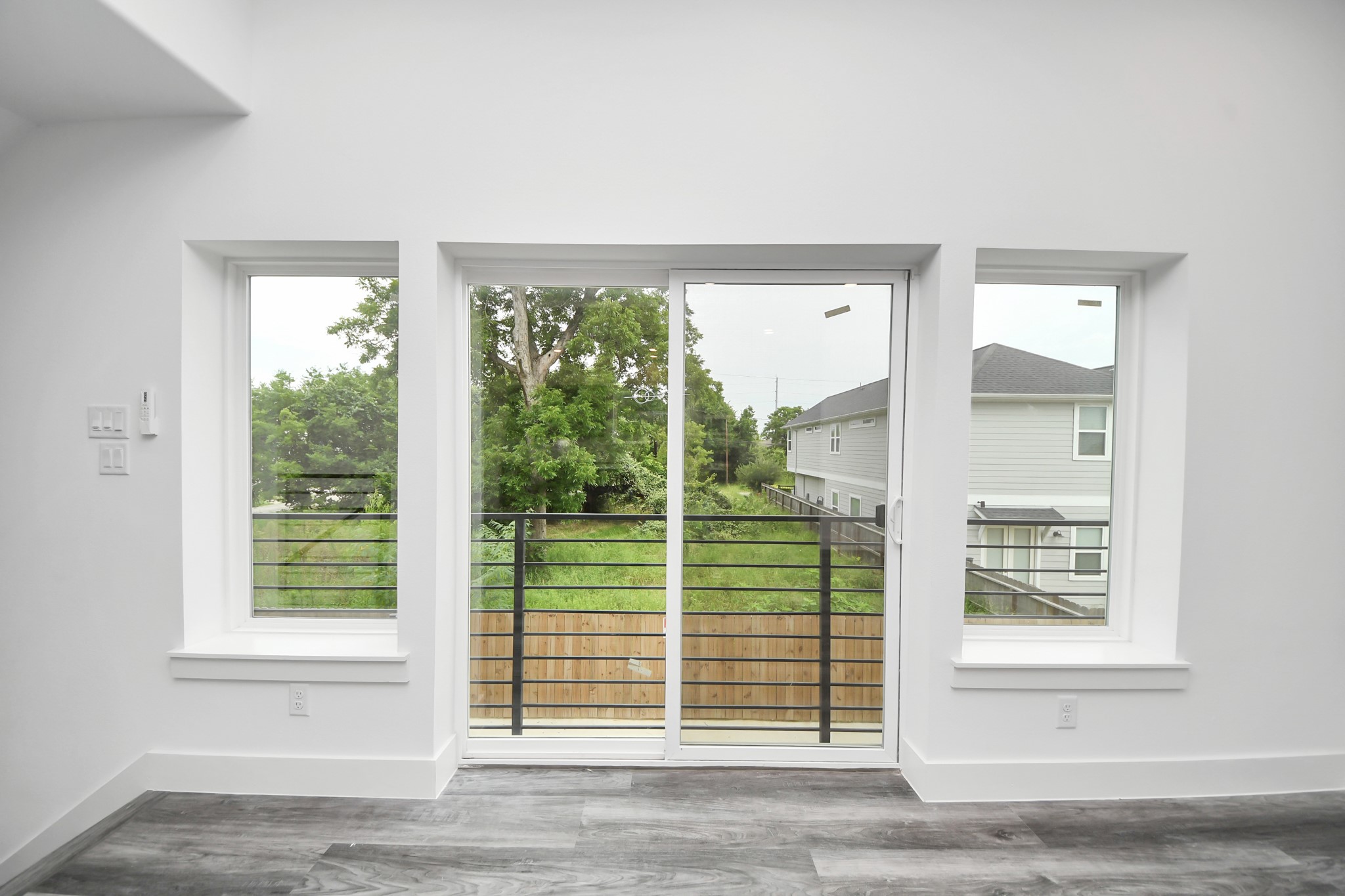 2709 Dennis Street Property Photo 46