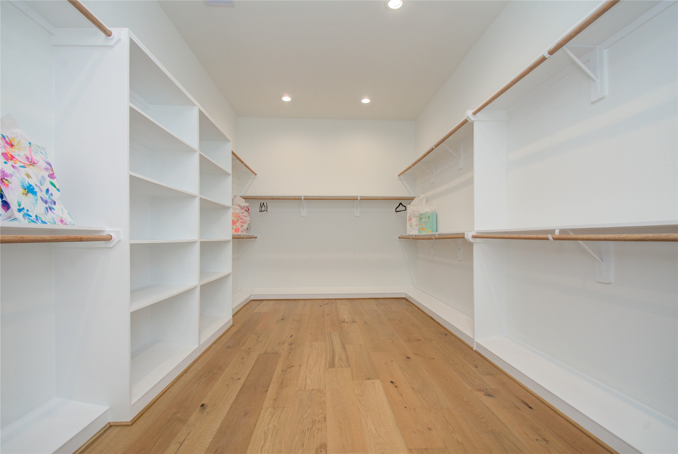 110 E 28th Street Property Photo 17