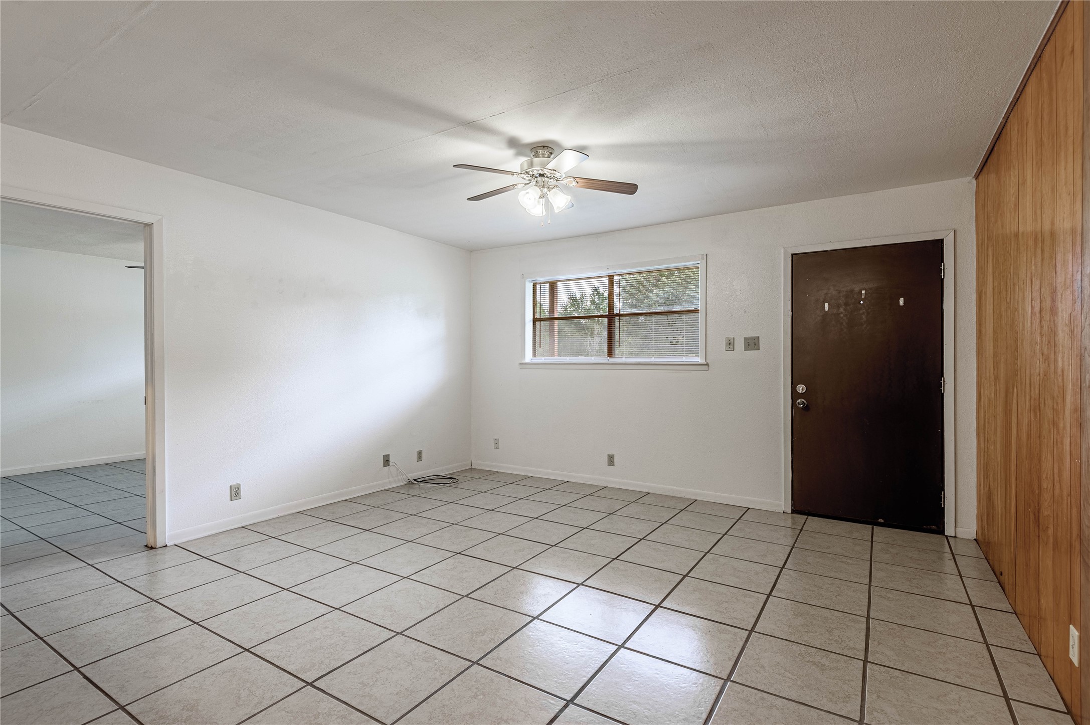120 Mcadams Lane G Property Photo 3