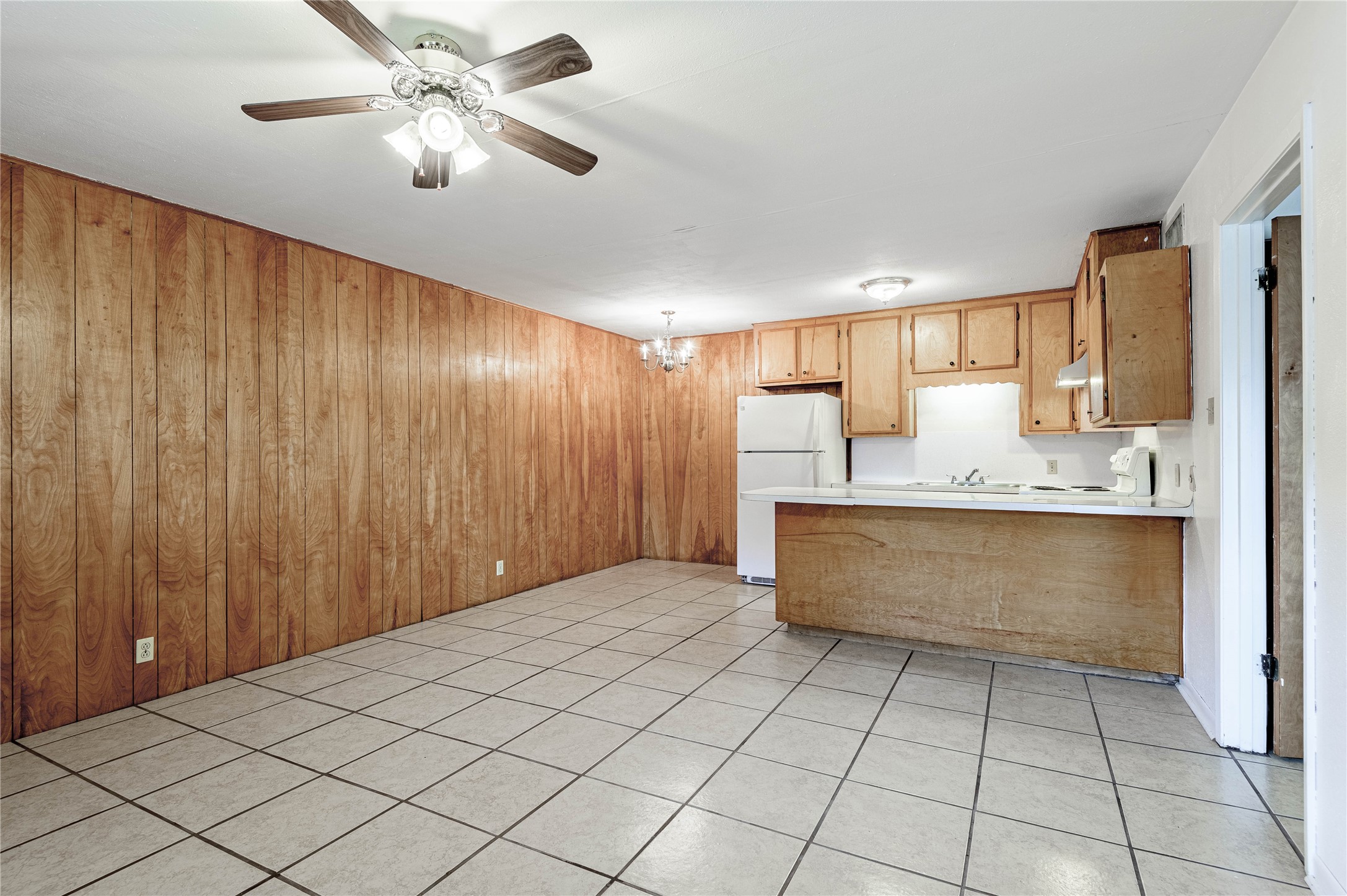 120 Mcadams Lane G Property Photo 5