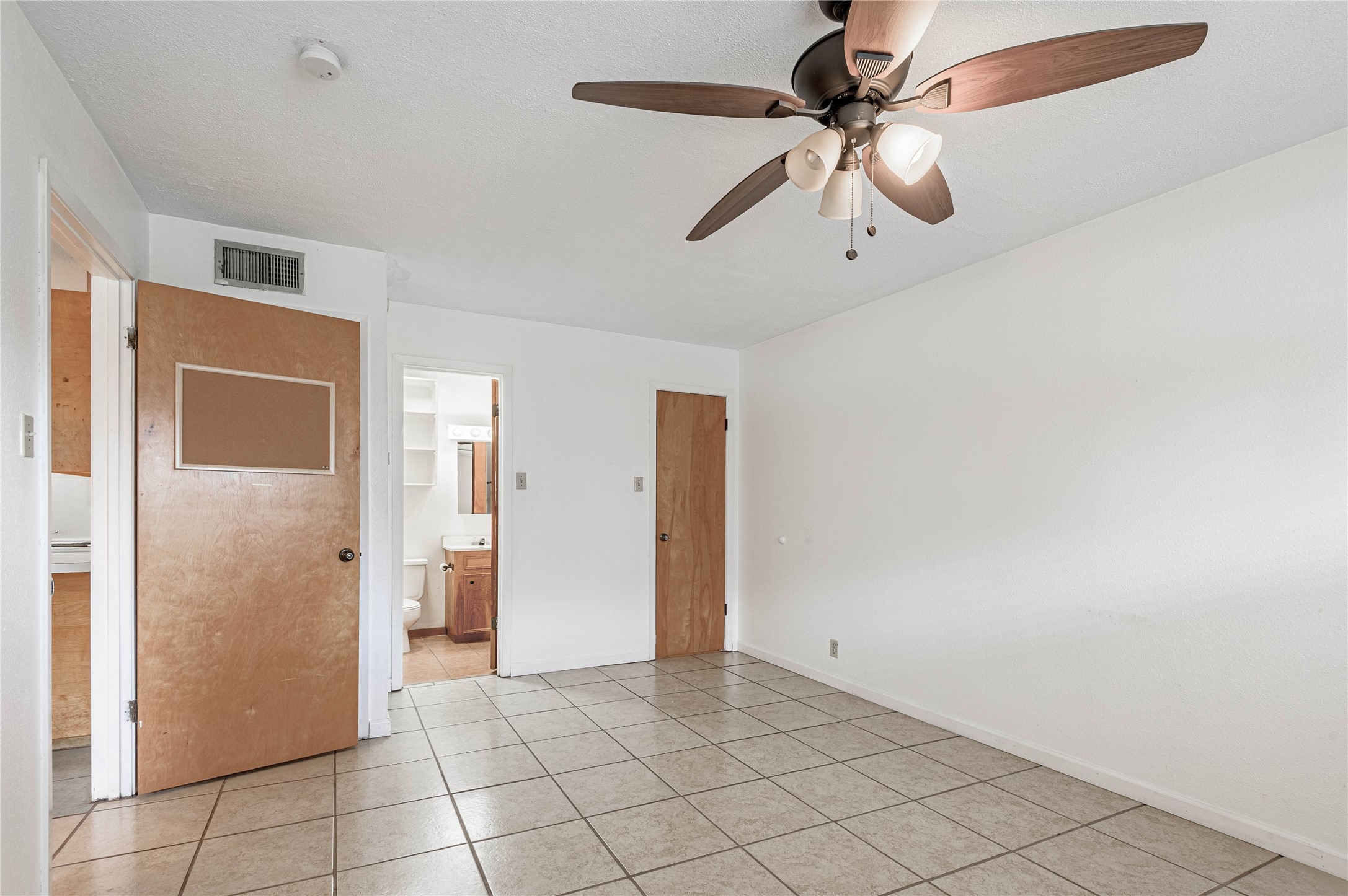 120 Mcadams Lane G Property Photo 11