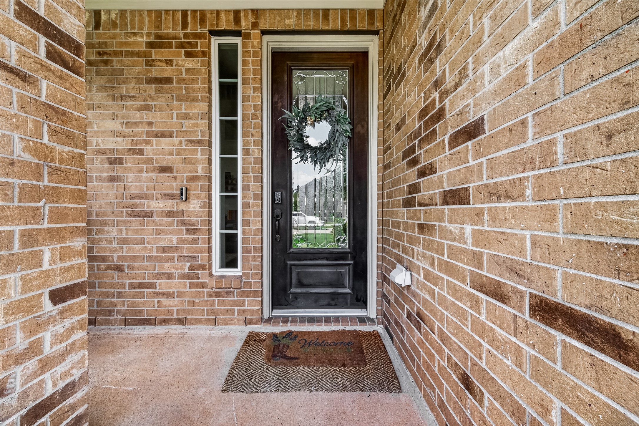 2907 Cooper Hawk Lane Property Photo 5